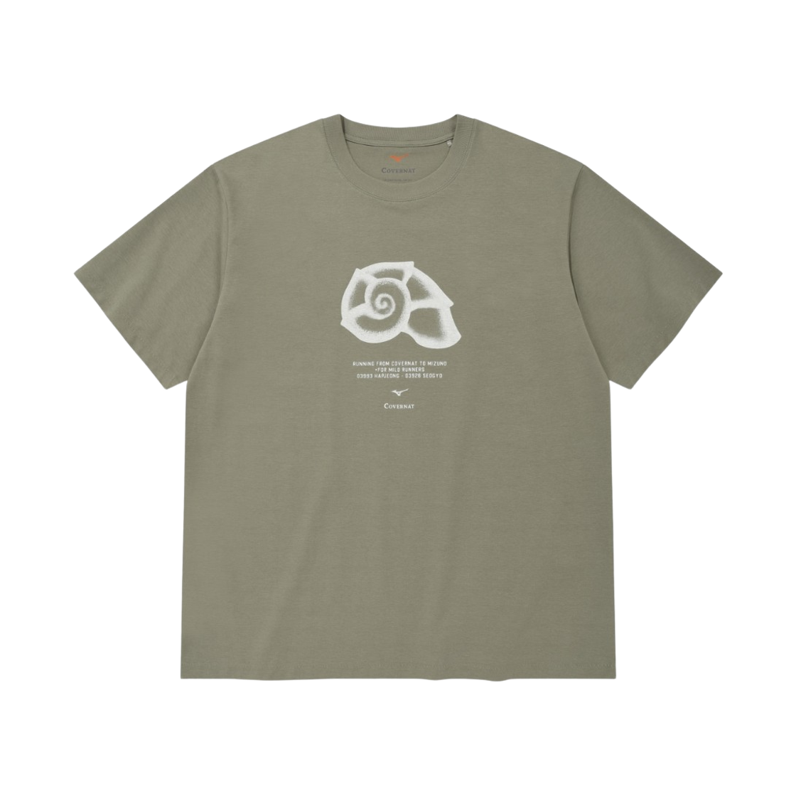 커버낫 x 미즈노 쿨 코튼 쉘 그래픽 티셔츠 카키(Covernat x Mizuno Cool Cotton Shell Graphic T-Shirt Khaki)