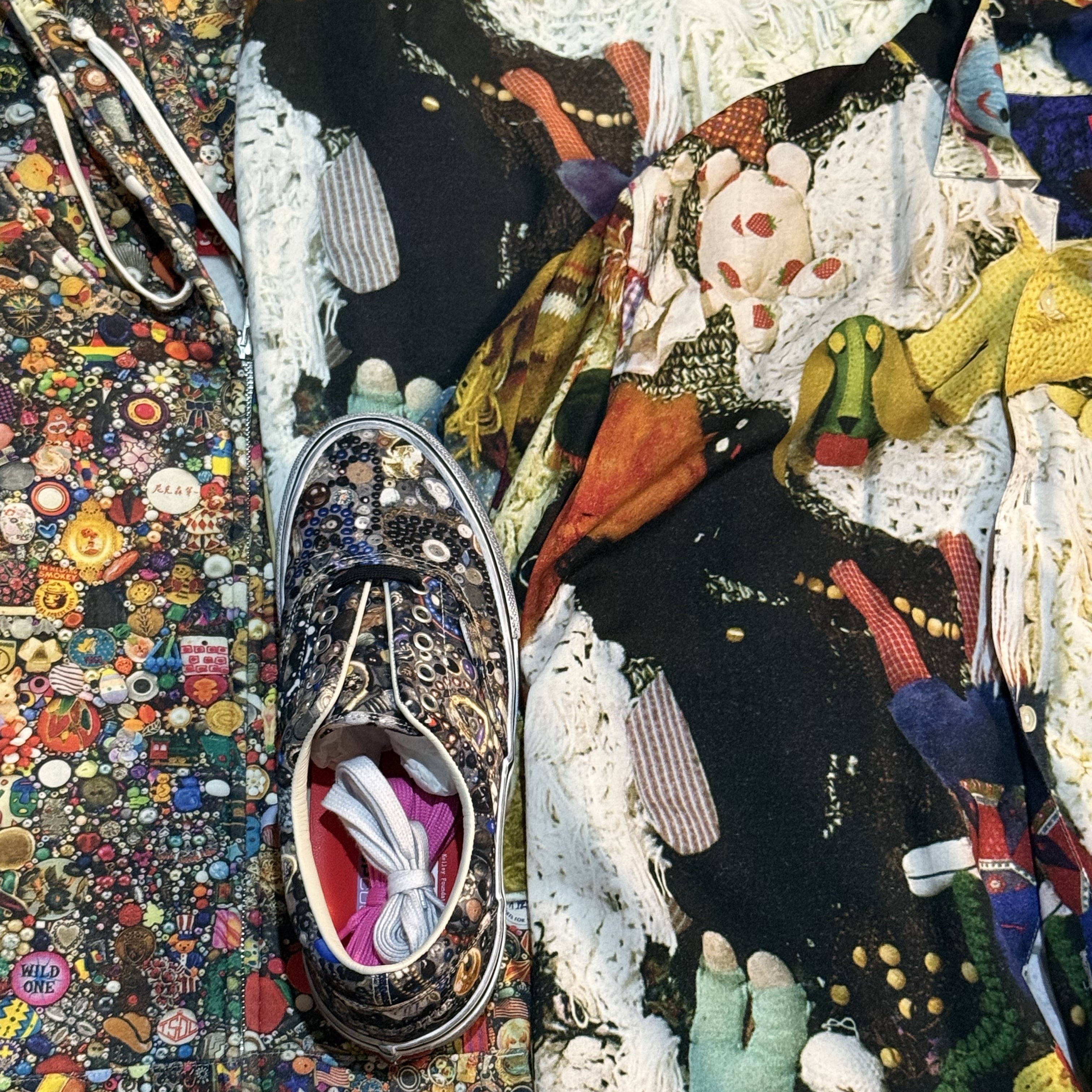 Supreme x Mike Kelley Zip Up Hooded Sweatshirt Multicolor - 26SS, Vans x Supreme x Mike Kelley Era Black 착용 스타일