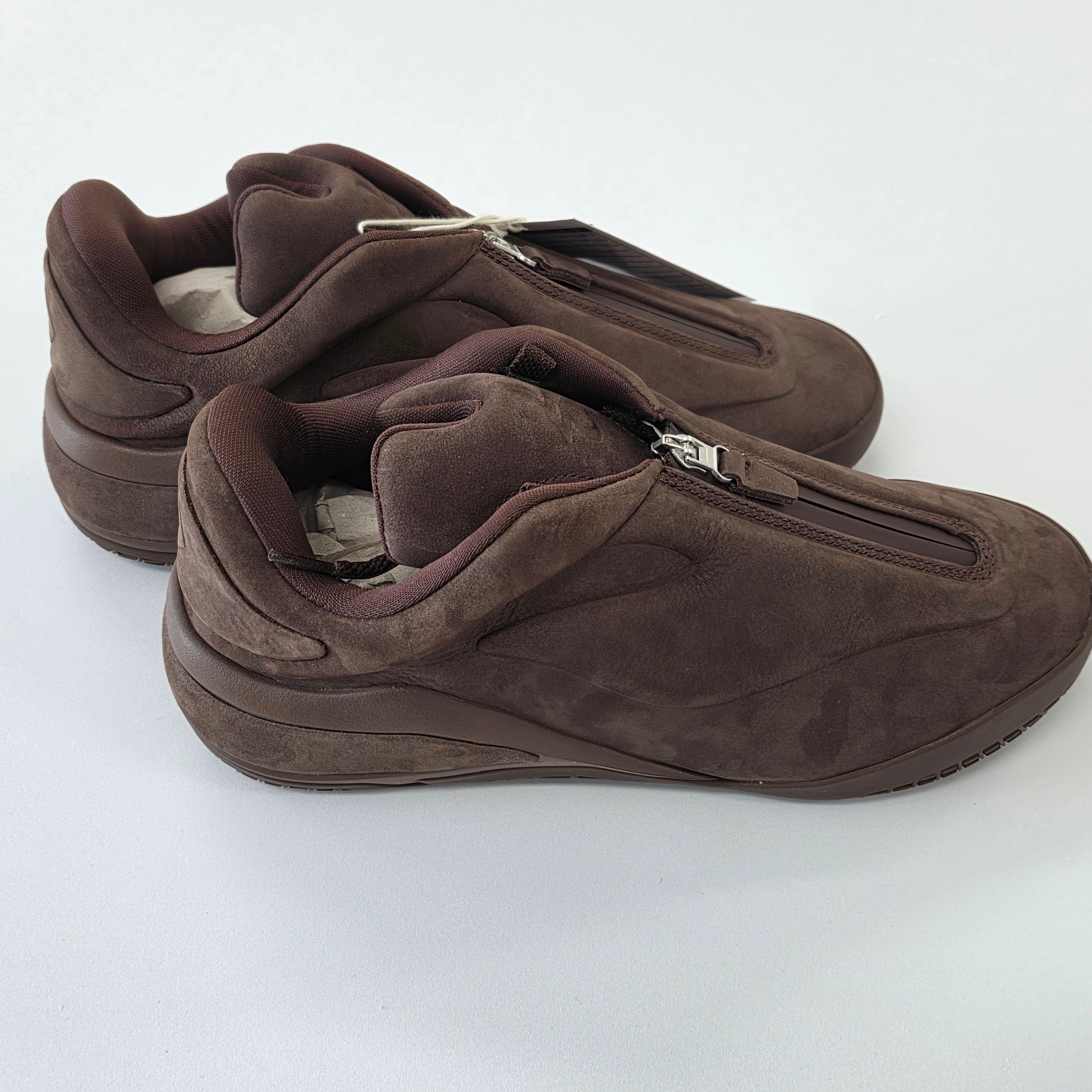 Converse x Shai 001 Brown 착용 스타일