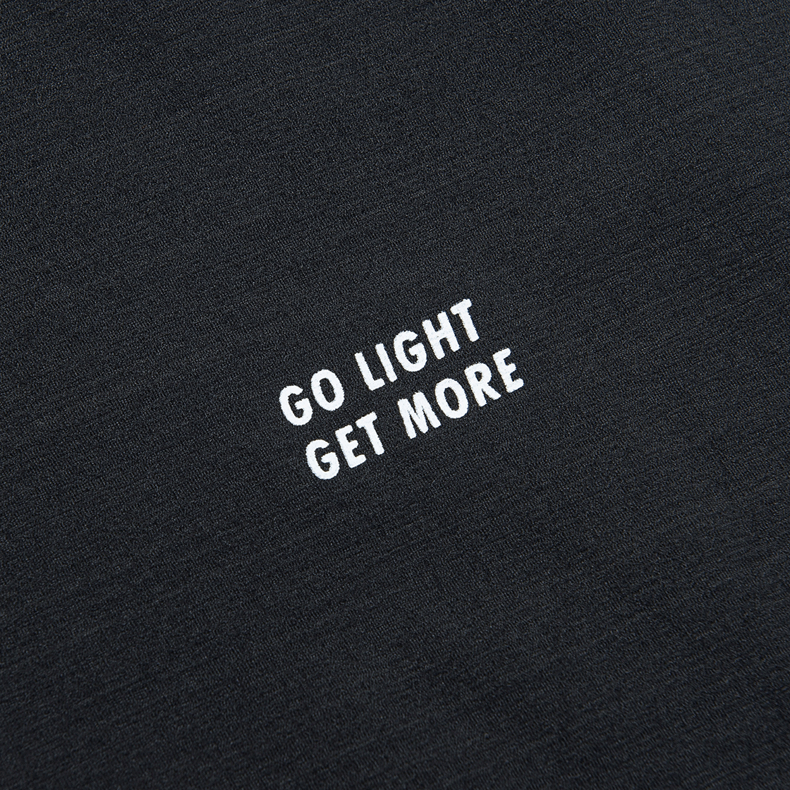 제로그램 LIGHT THE NIGHT Espol 그래픽 반팔 티셔츠(ZEROGRAM Light The Night Espol Graphic SS Dark Gray) - 4