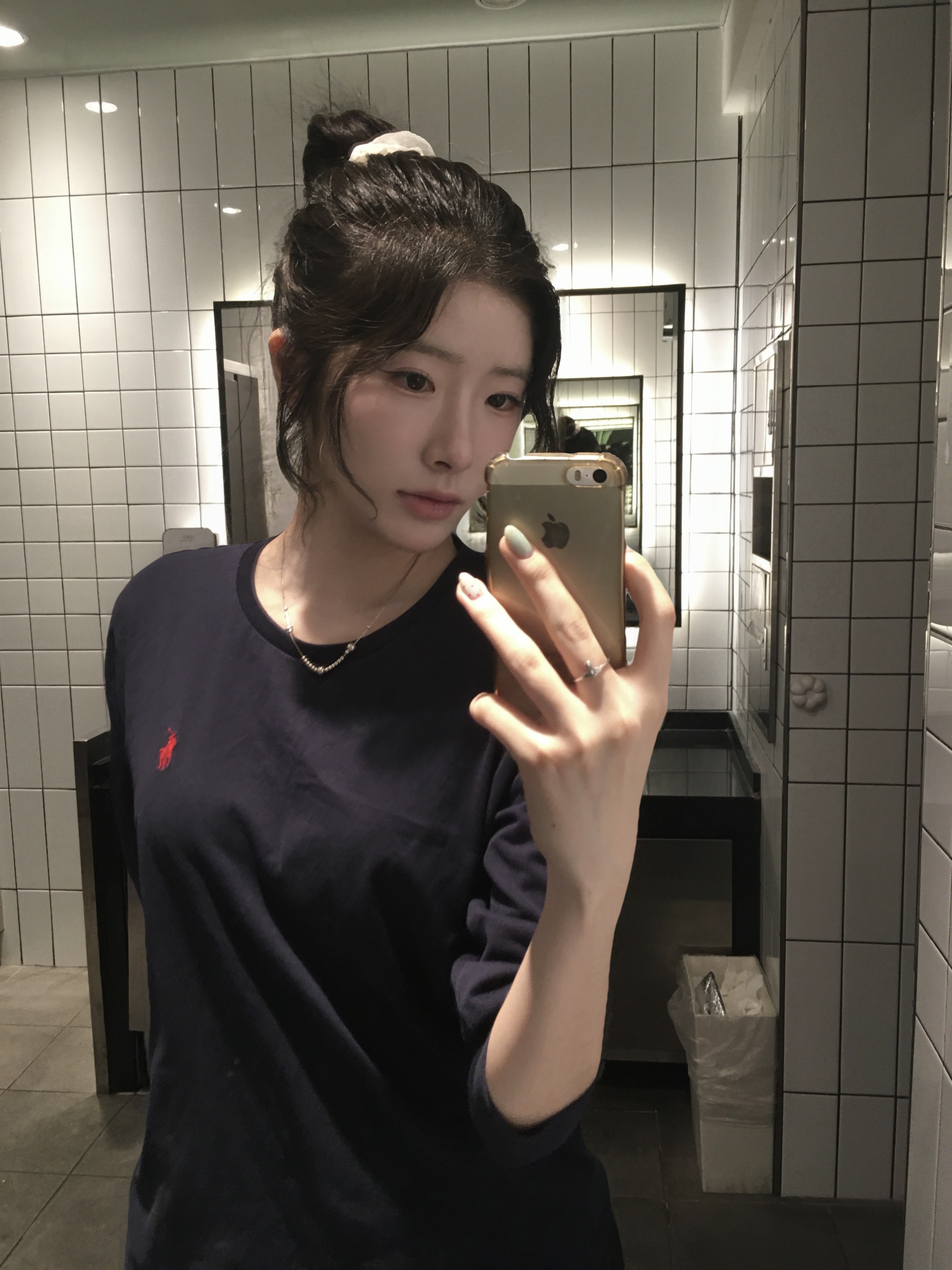 [20% 적립] Polo Ralph Lauren Women Cotton Jersey Crewneck Tee Navy - 25FW 착용 스타일