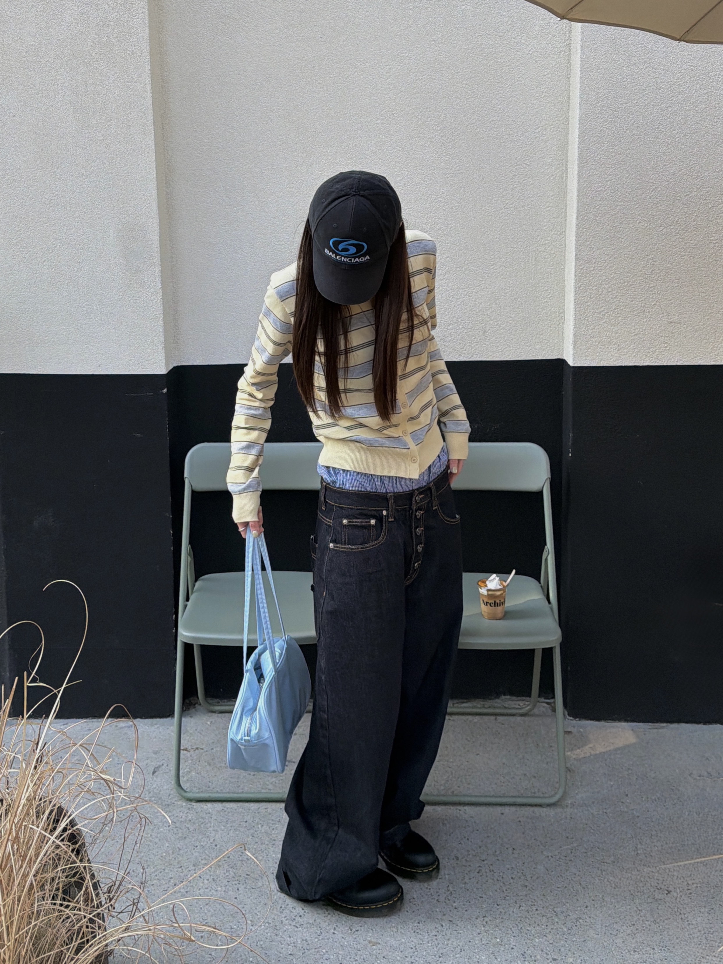 Dr. Martens 1461 Smooth Black, Balenciaga Surfer Cap Black 착용 스타일 - 9