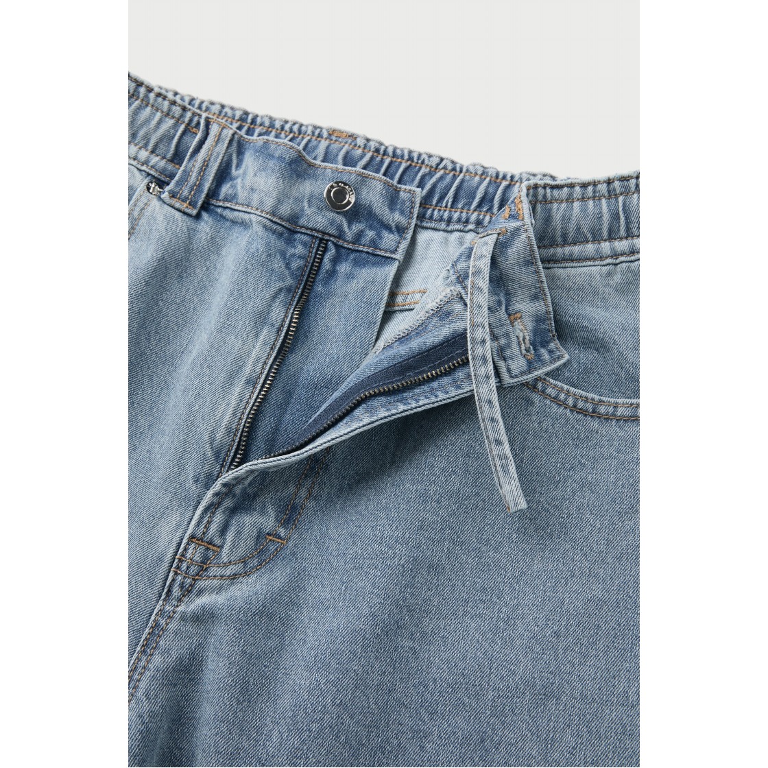 이로 피쥬리 데님 펀칭 버뮤다 밴딩 쇼츠 라이트 블루(Iro Pzuree Denim Punching Bermuda Banding Shorts Light Blue) - 6