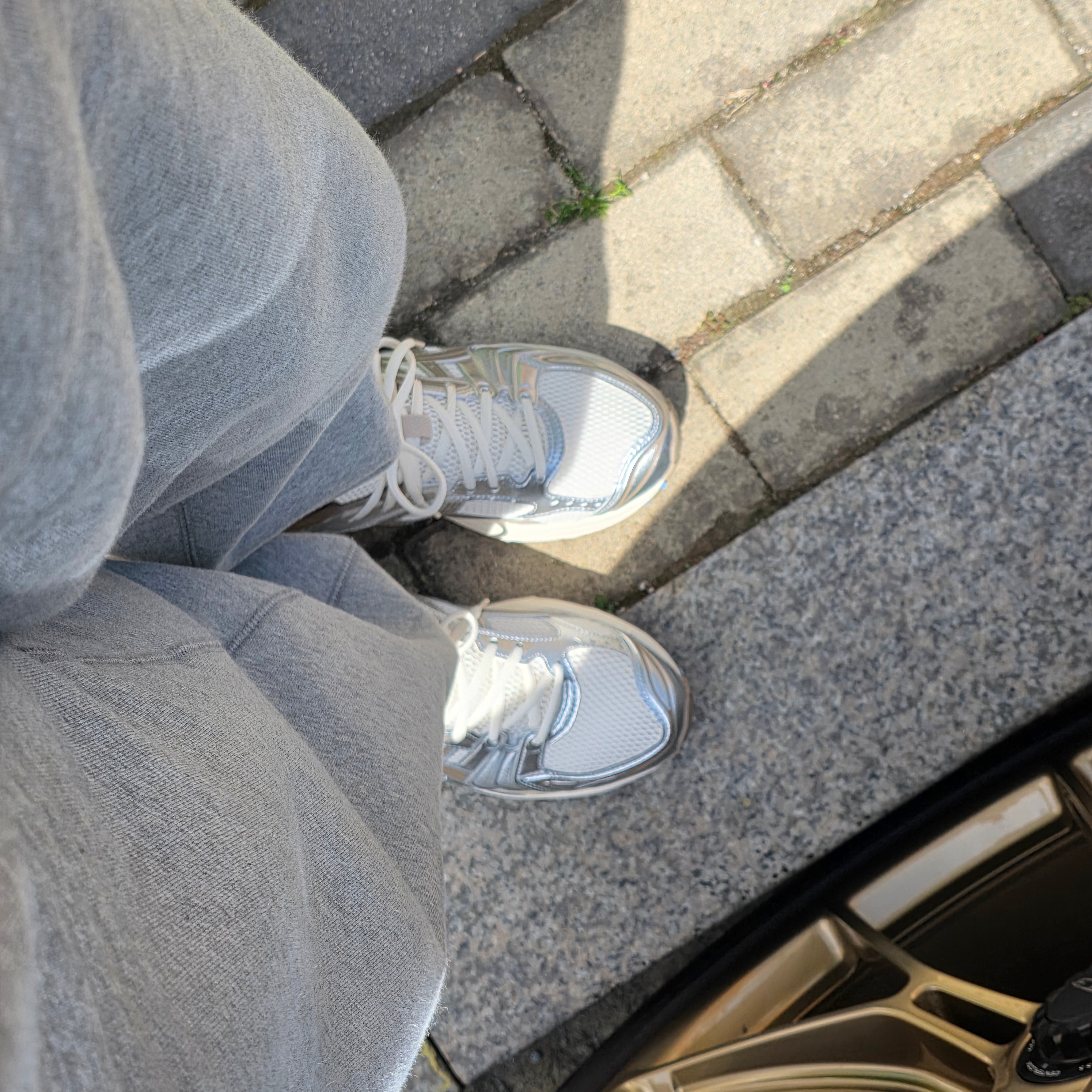 (W) Asics Gel-Kayano 14 Cream Pepper 착용 스타일 - 2