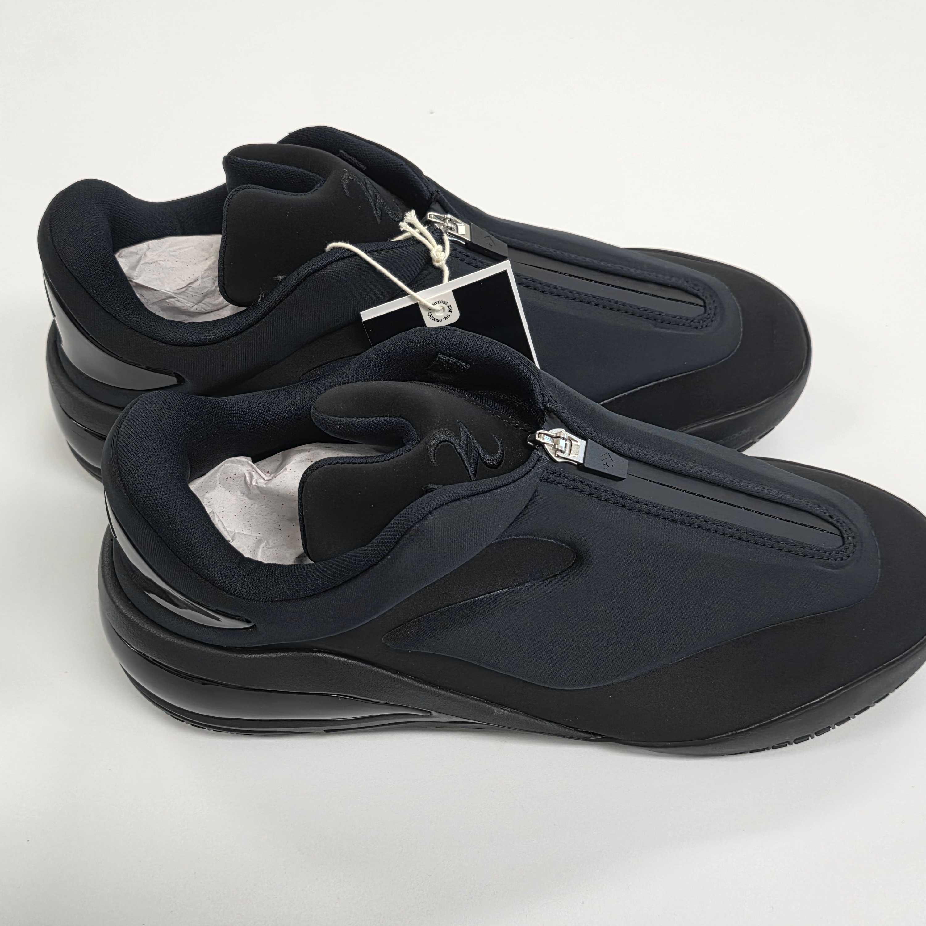 Converse x Shai 001 Charm Black 착용 스타일