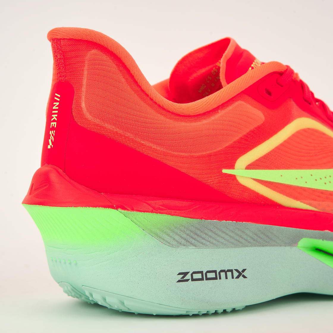 (W) 나이키 줌 플라이 6 로드 레이싱 브라이트 크림슨 라임 블라스트((W) Nike Zoom Fly 6 Road Racing Bright Crimson Lime Blast) - 8