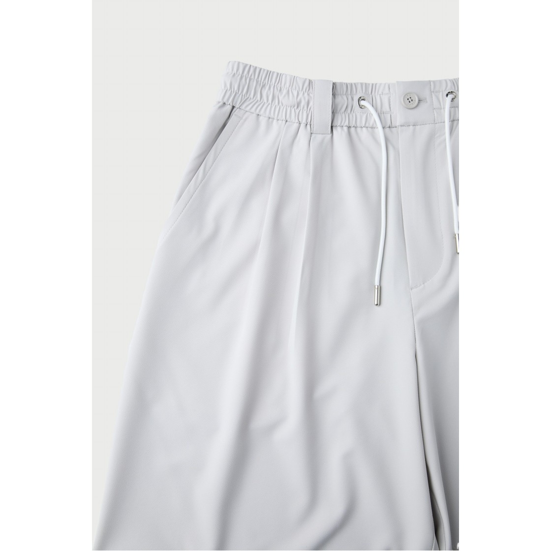 이로 스트레쳐블 투턱 밴딩 버뮤다 쇼츠 아이보리(Iro Stretchable Two-Tuck Banding Bermuda Shorts Ivory) - 5