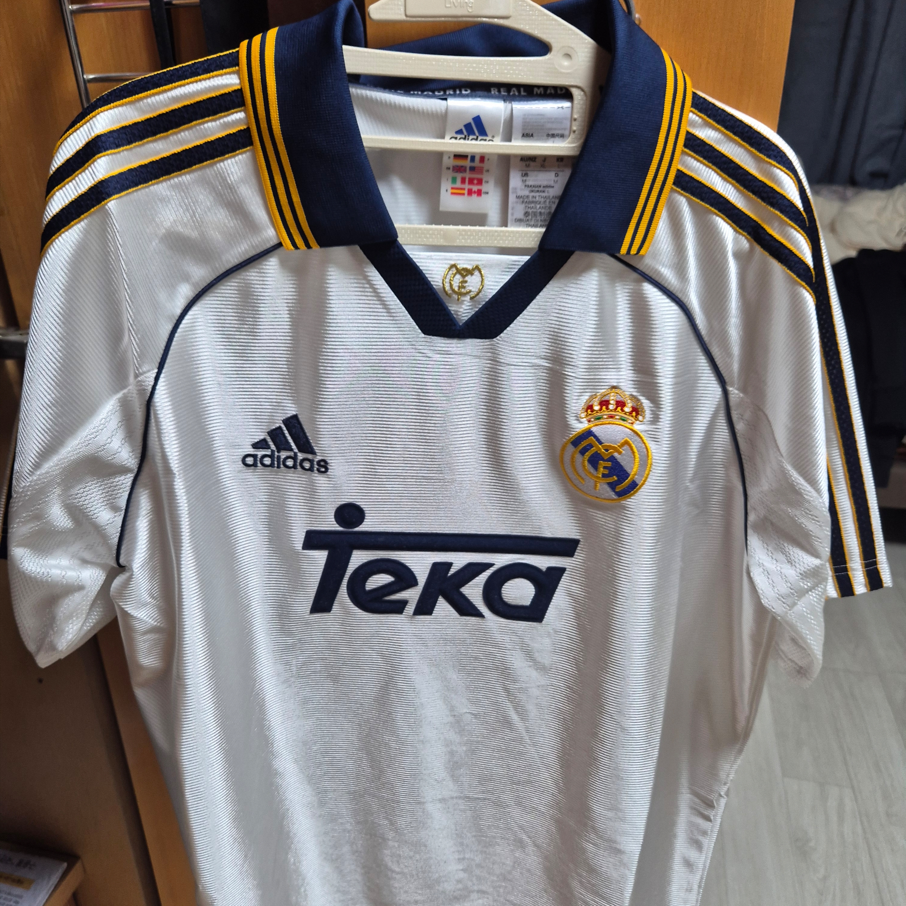 Adidas Real Madrid 99/00 Home Jersey White - KR Sizing (Non Marking Ver.) 착용 스타일