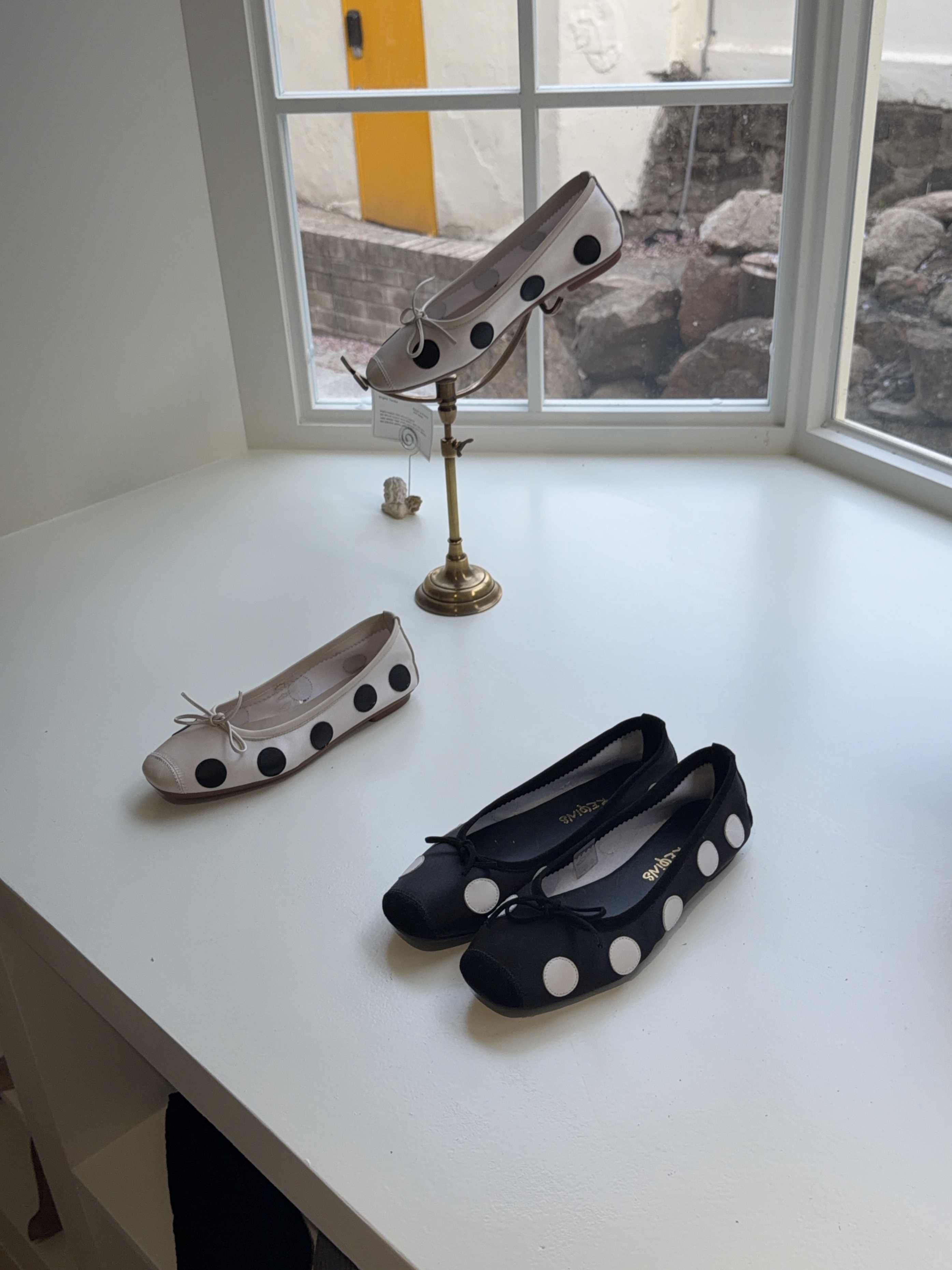 Hai Women Harmony Ballerinas Black And White Polka Dots - 26SS 착용 스타일 - 1