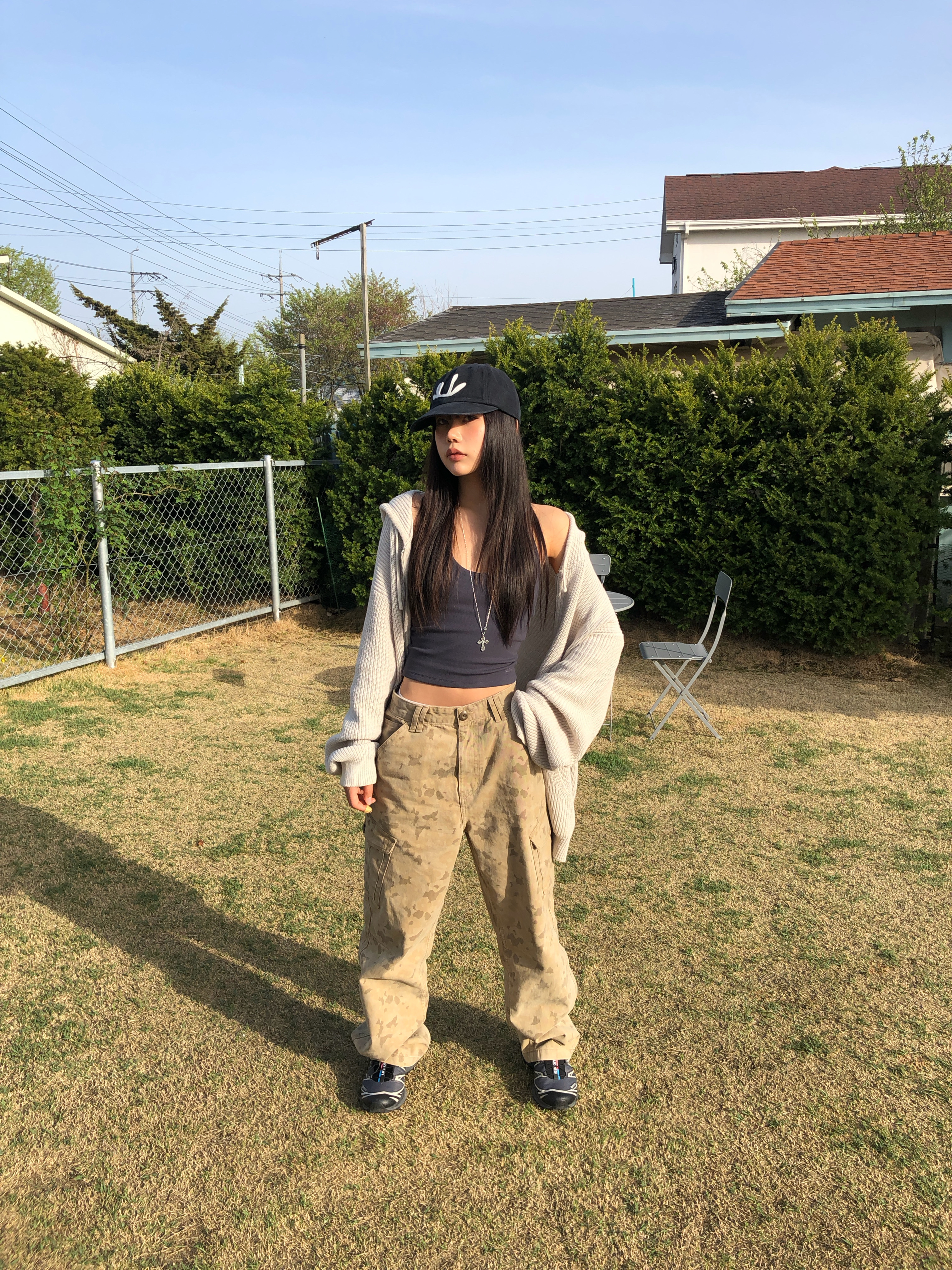 CHOWOO Overlap Pocket Camo Pants Washed Beige 착용 스타일 - 4