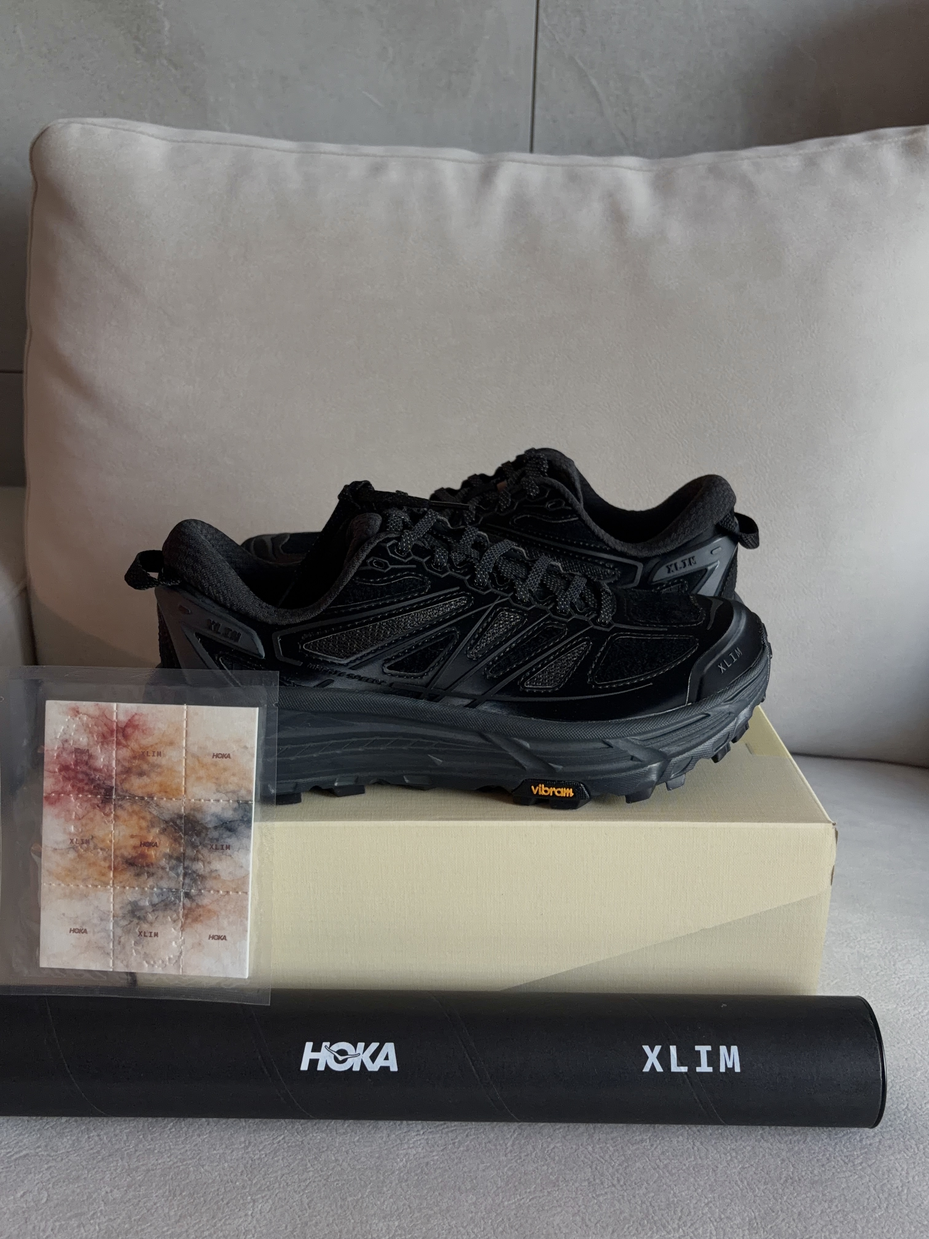 Hoka x Xlim Mafate Speed 2 TS Black Charcoal 착용 스타일 - 1