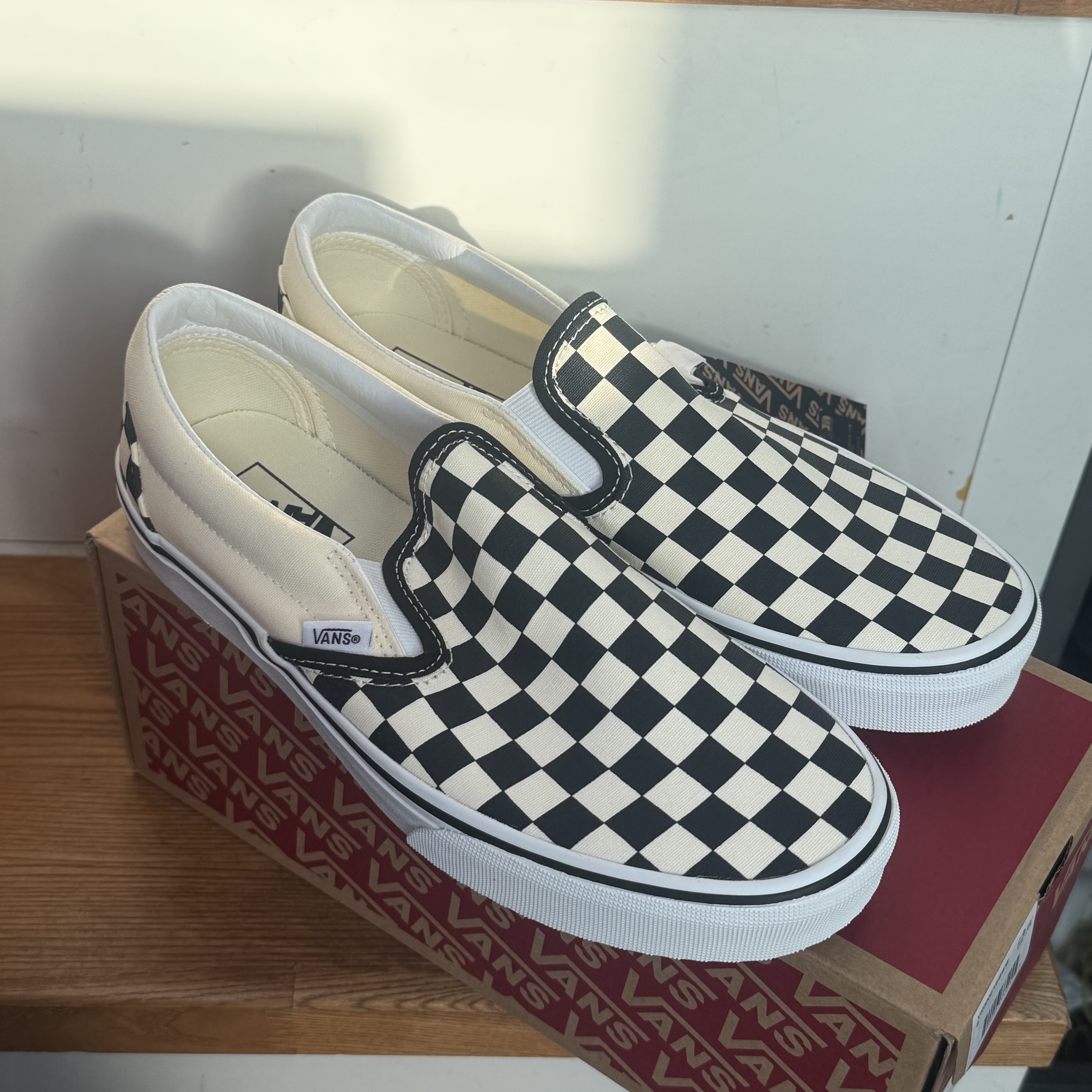 Vans Slip-On Checkerboard 착용 스타일