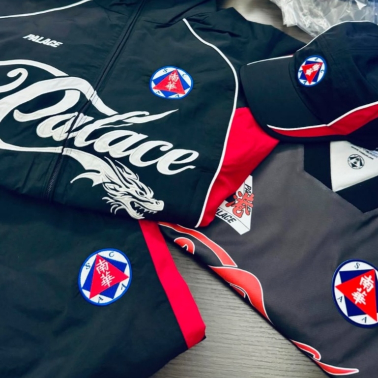 Palace Hong Kong Track Jacket Black - 26SS, Palace Hong Kong Runner Black - 26SS 착용 스타일