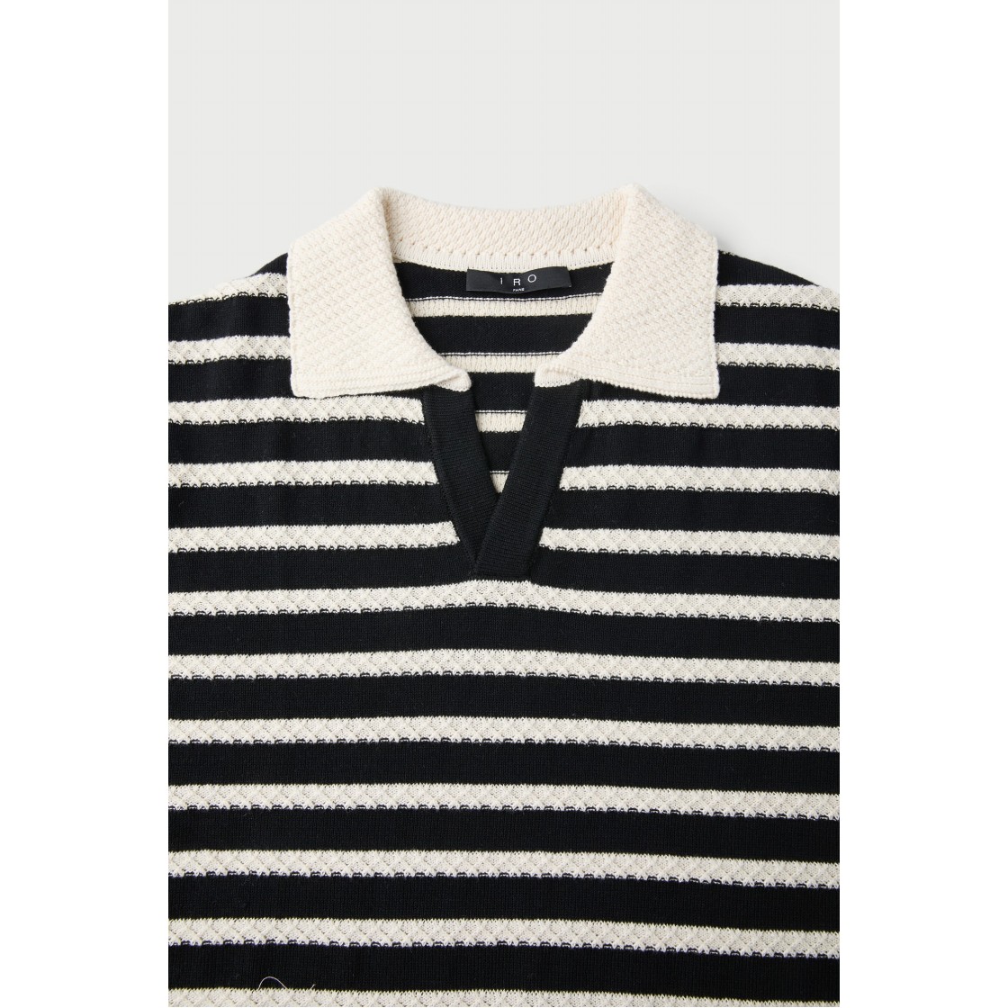 이로 마나우스 스트라이프 숏 슬리브 니트 블랙 패턴(Iro Manaus Stripe Short Sleeve Knit Black Pattern) - 4