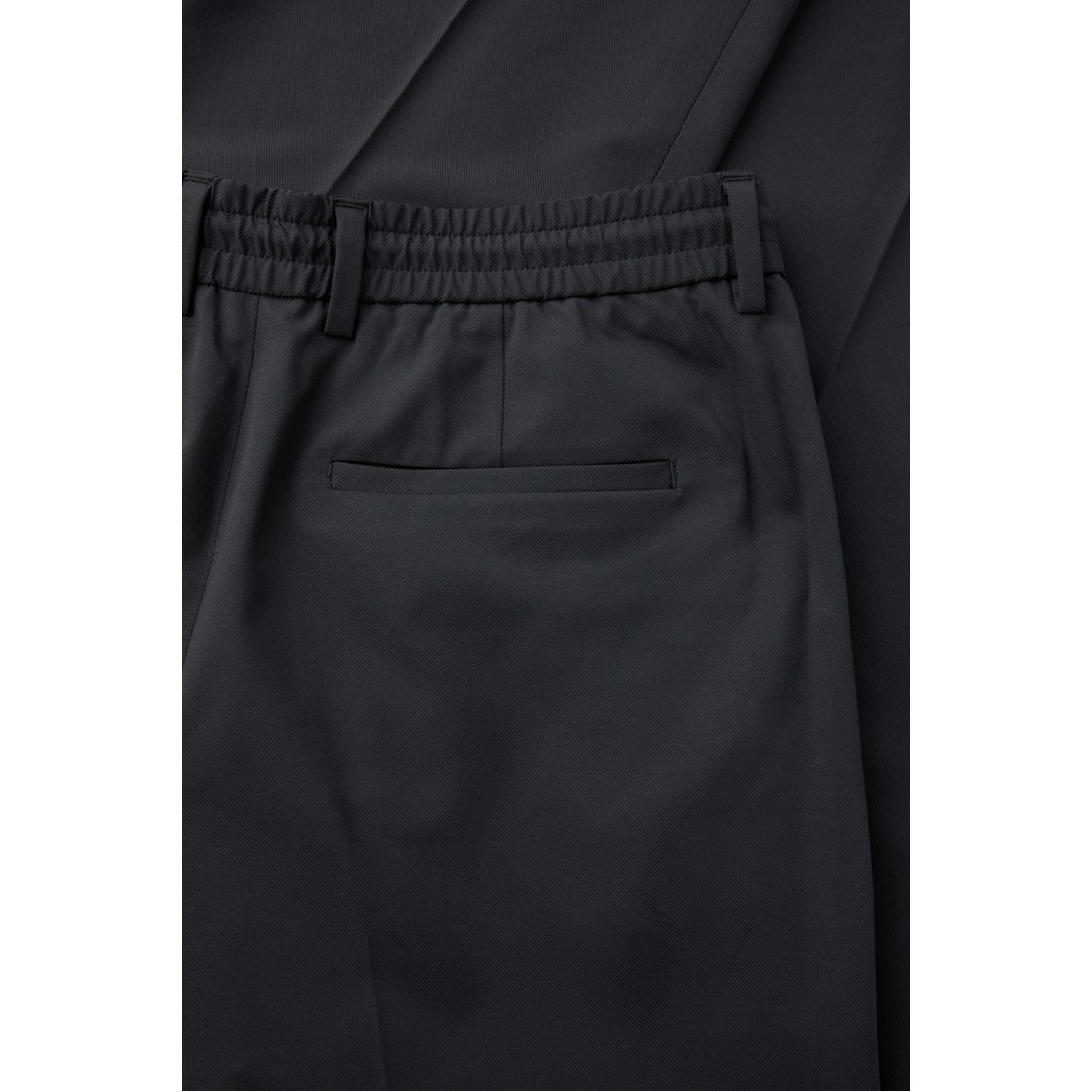 이로 세피아 경량 스트레쳐블 투턱 밴딩 팬츠 블랙(Iro Sepia Lightweight Stretchable Two-Tuck Banding Pants Black) - 6