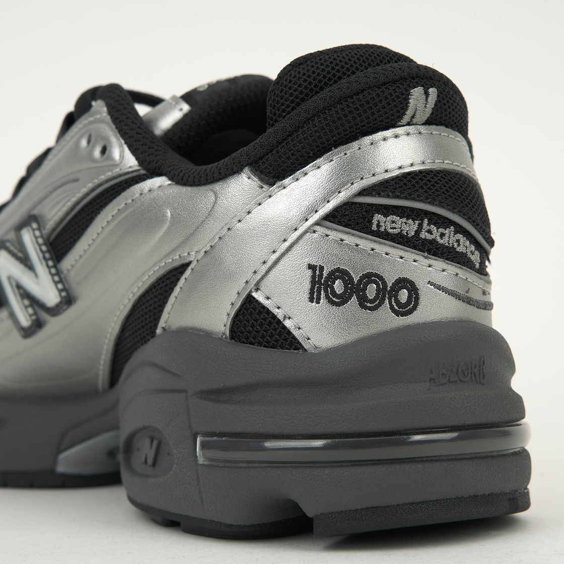 뉴발란스 1000 블랙 실버 메탈릭(New Balance 1000 Black Silver Metallic) - 8