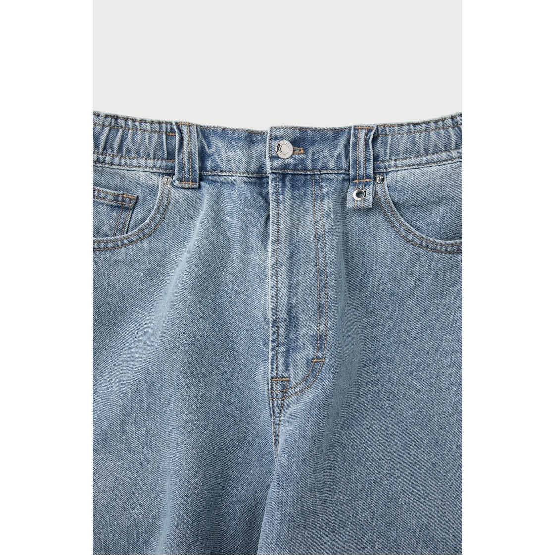 이로 피쥬리 데님 펀칭 버뮤다 밴딩 쇼츠 라이트 블루(Iro Pzuree Denim Punching Bermuda Banding Shorts Light Blue) - 5