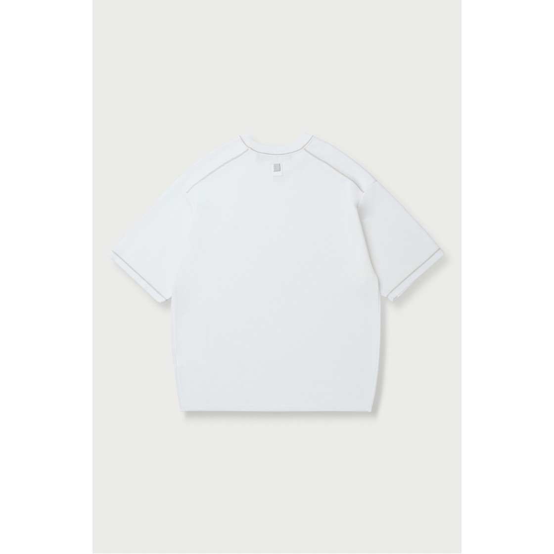이로 라코르 반팔 강연 자수 배색 라운드넥 스웨터 화이트(Iro Raccord Short Sleeve Twisted Yarn Embroidery Contrast Round Neck Sweater White) - 3