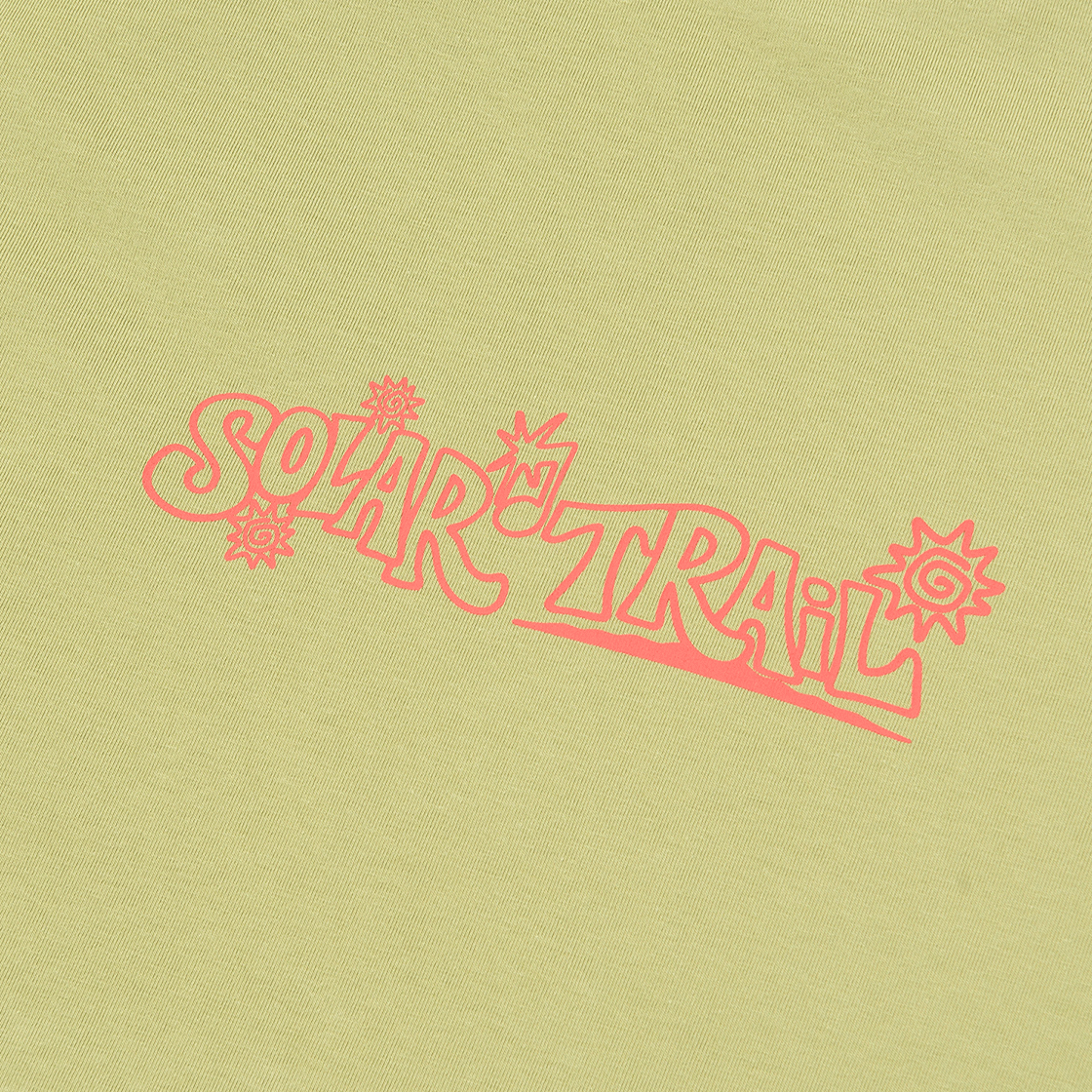 제로그램 SOLAR TRAIL Sorona 그래픽 반팔 티셔츠(ZEROGRAM Solar Trail Sorona Graphic SS Olive Green) - 3