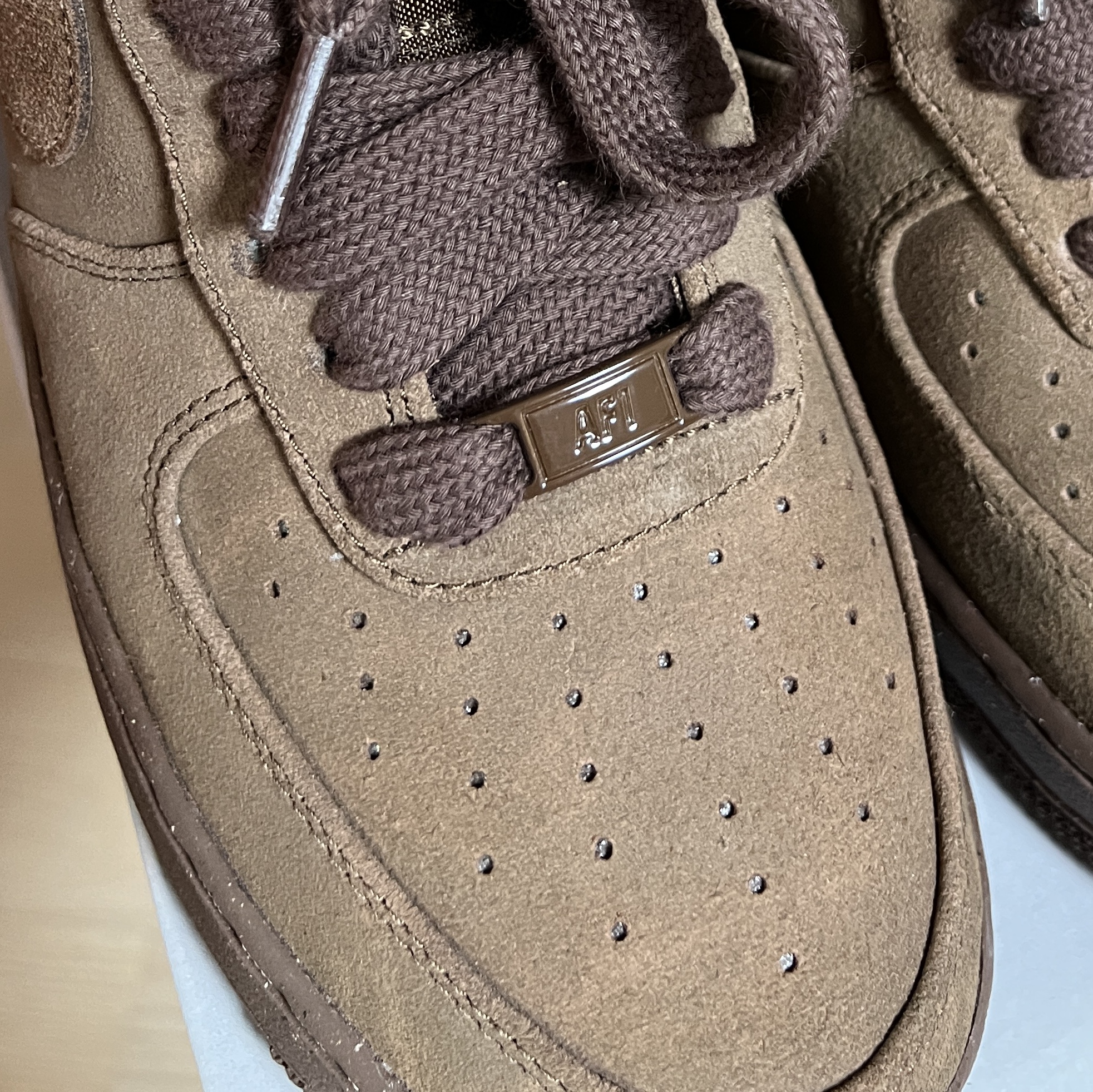 (W) Nike Air Force 1 '07 Cacao Wow 착용 스타일 - 2