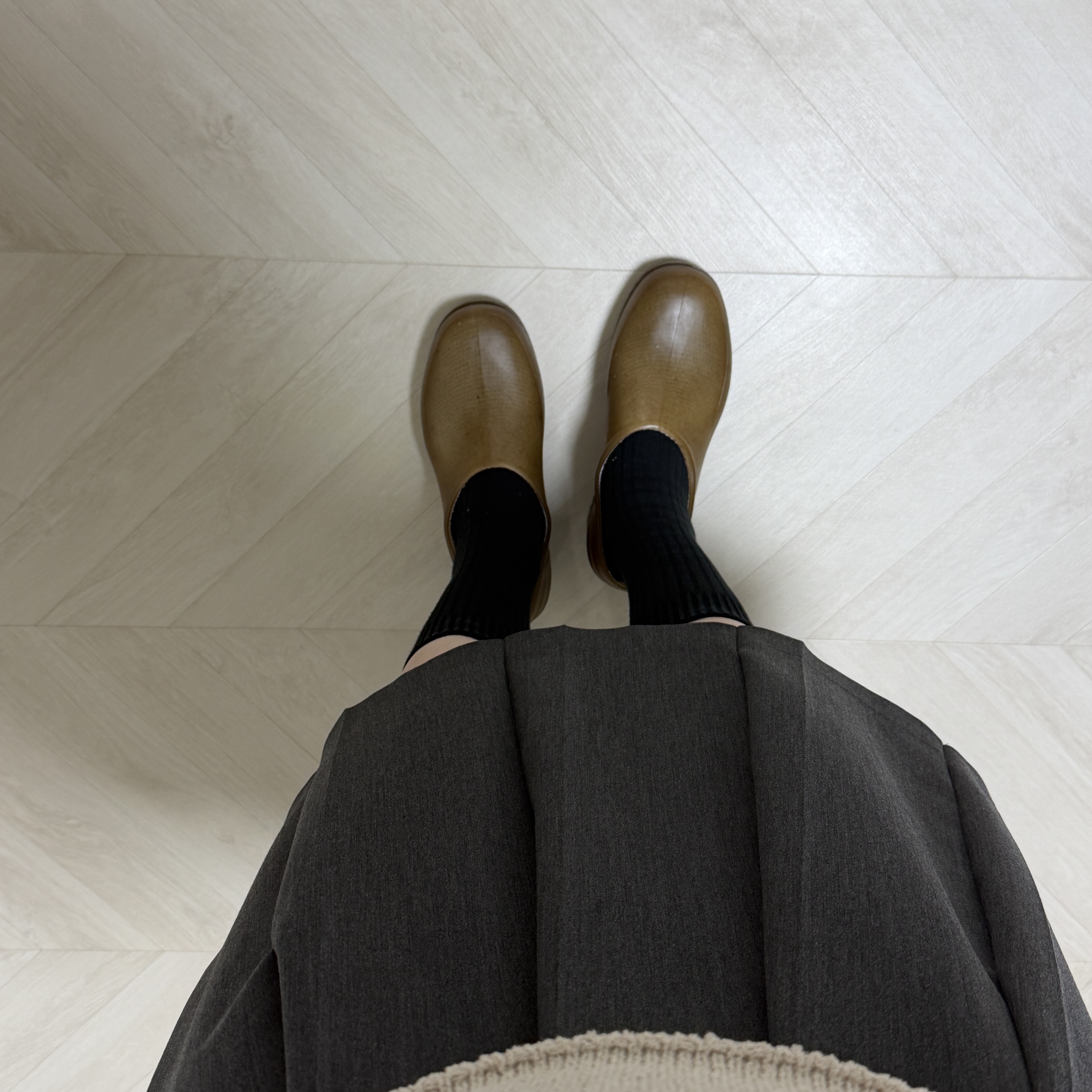Plasticana Gardana Clog Chanvre - 26SS 착용 스타일