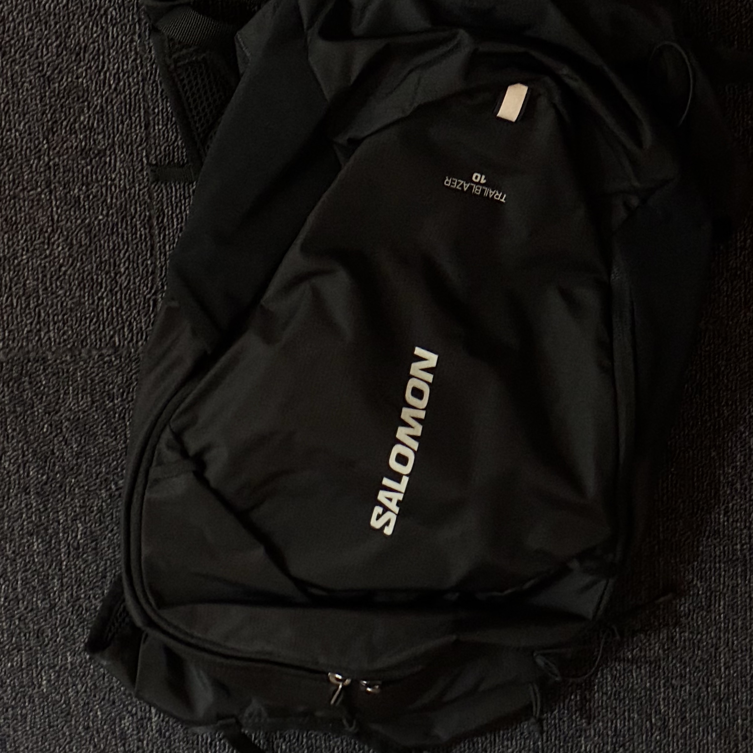 Salomon Trailblazer 10 Black 착용 스타일