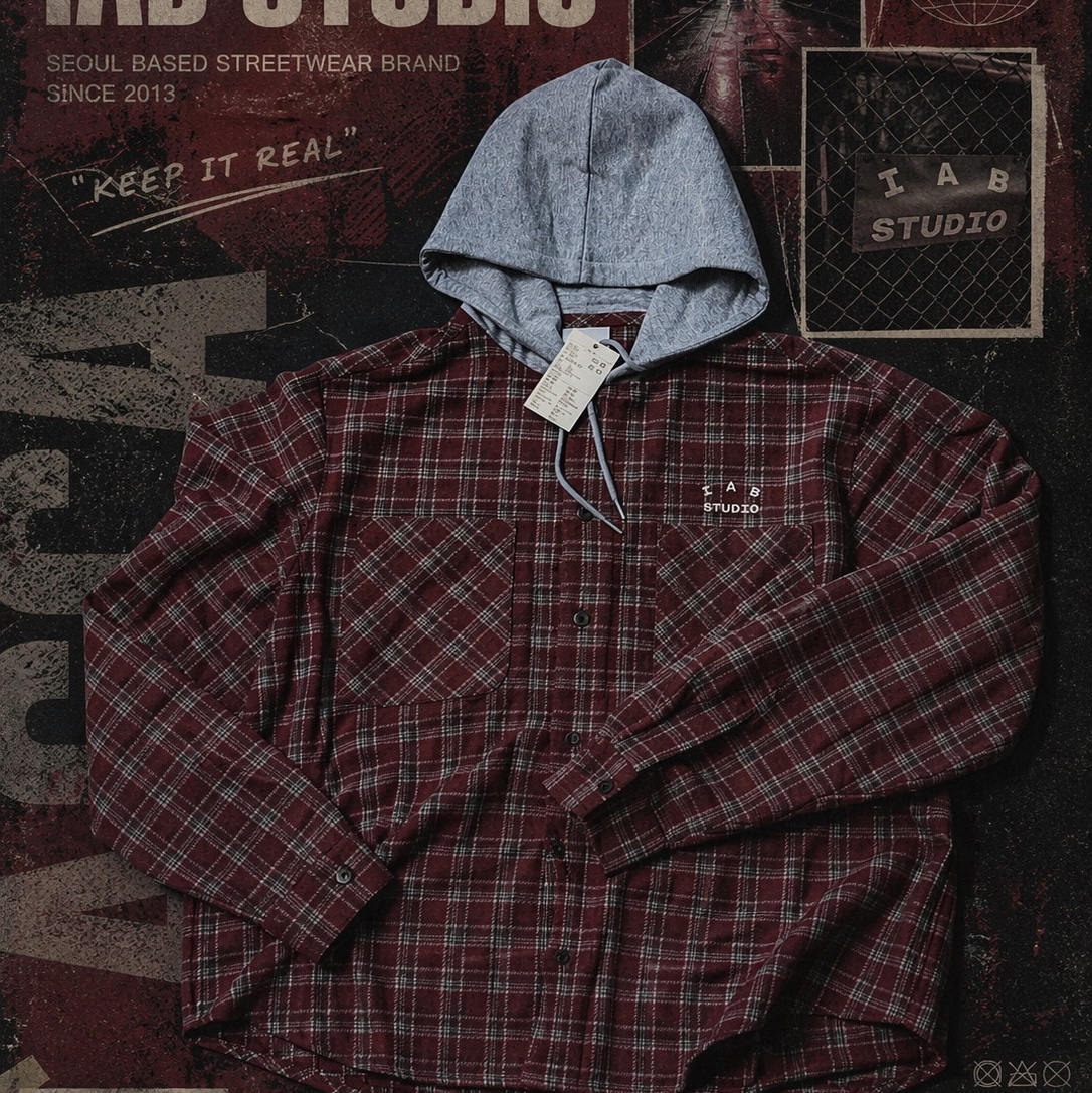 IAB Studio IAB Hoodie Shirt Red 착용 스타일