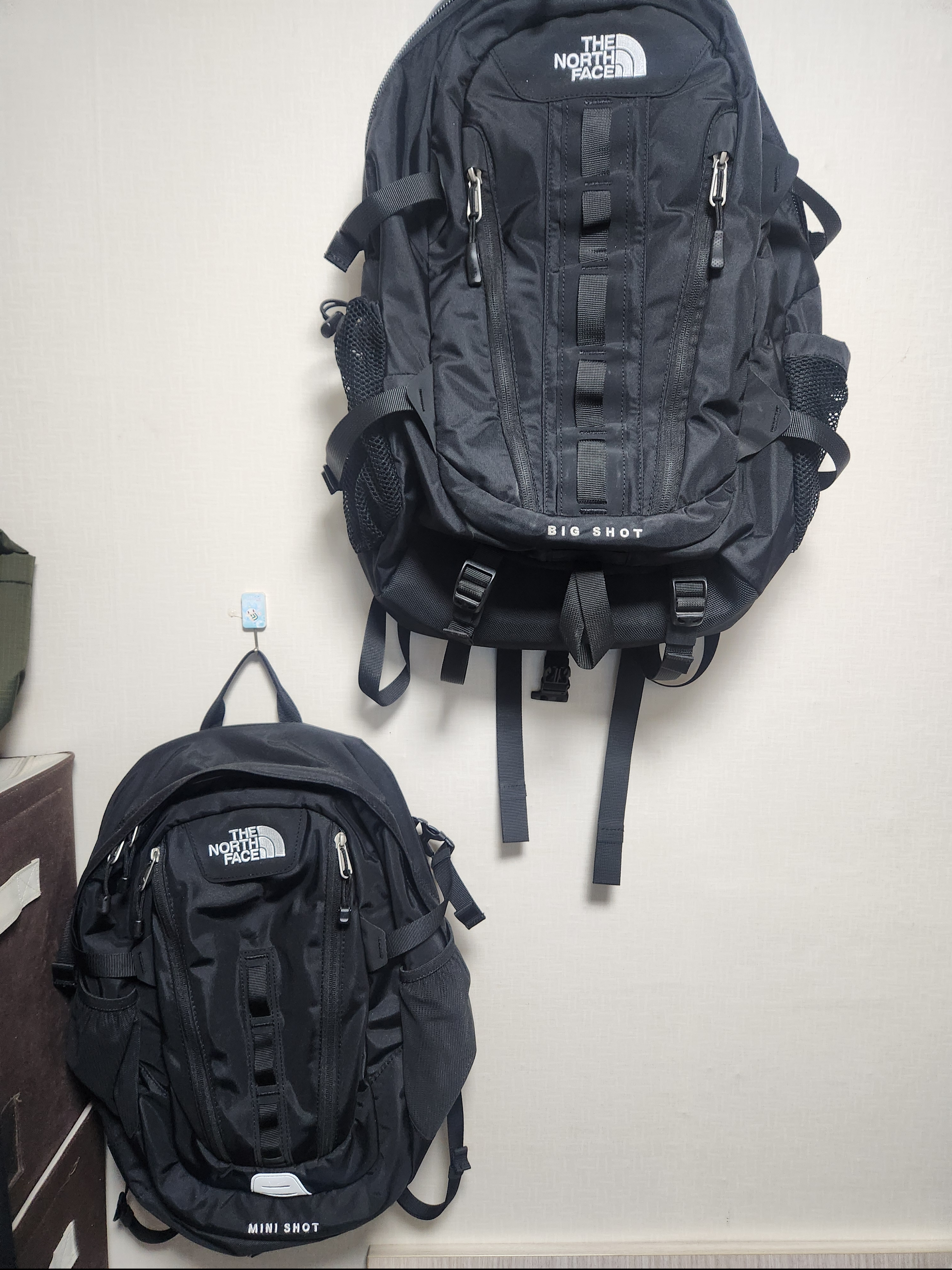 The North Face Big Shot Black, The North Face Mini Shot Black 착용 스타일