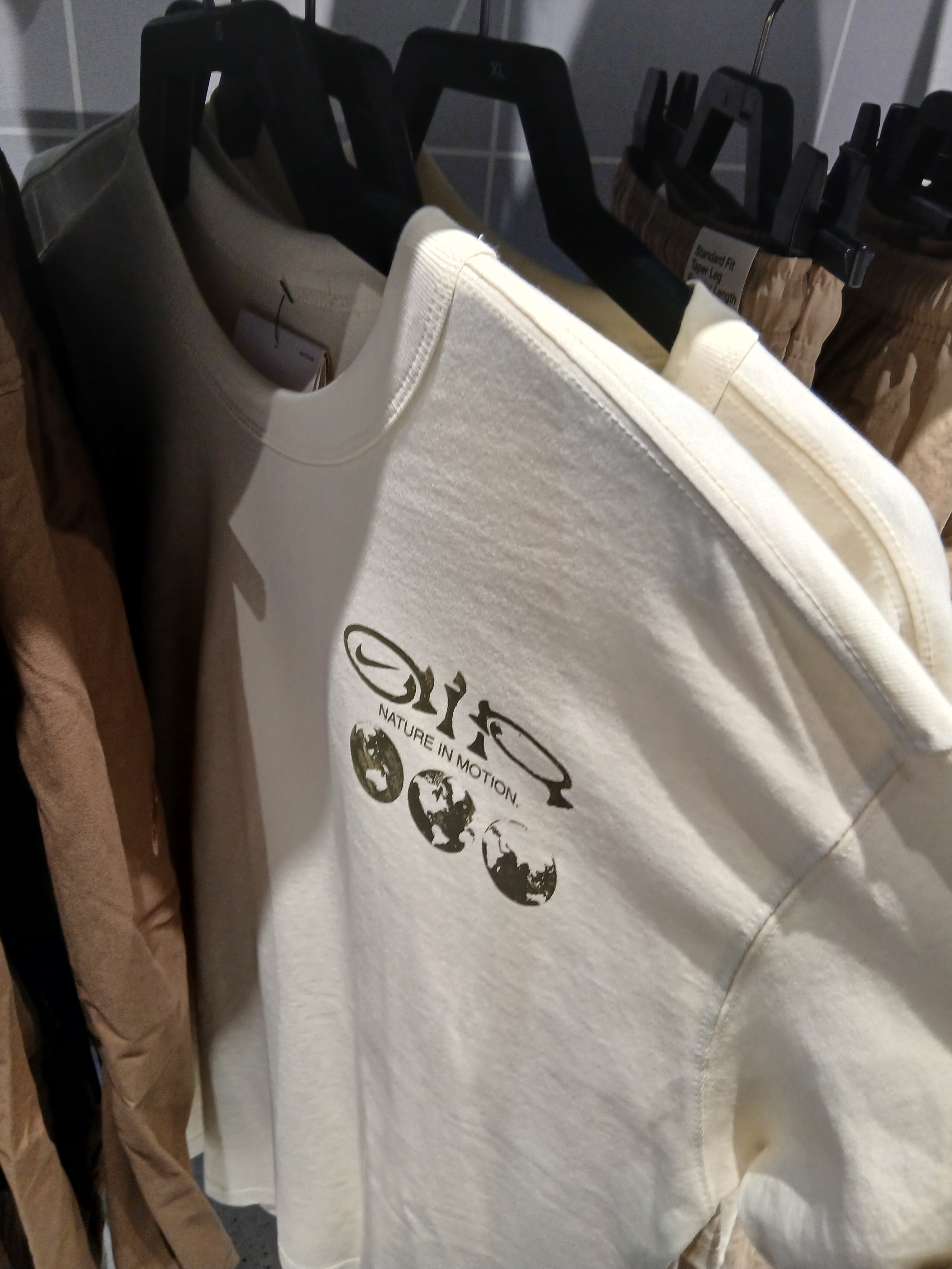 (W) Nike ACG Dri-Fit T-Shirt Black - Asia, (W) Nike ACG Dri-Fit T-Shirt Summit White - Asia 착용 스타일 - 10