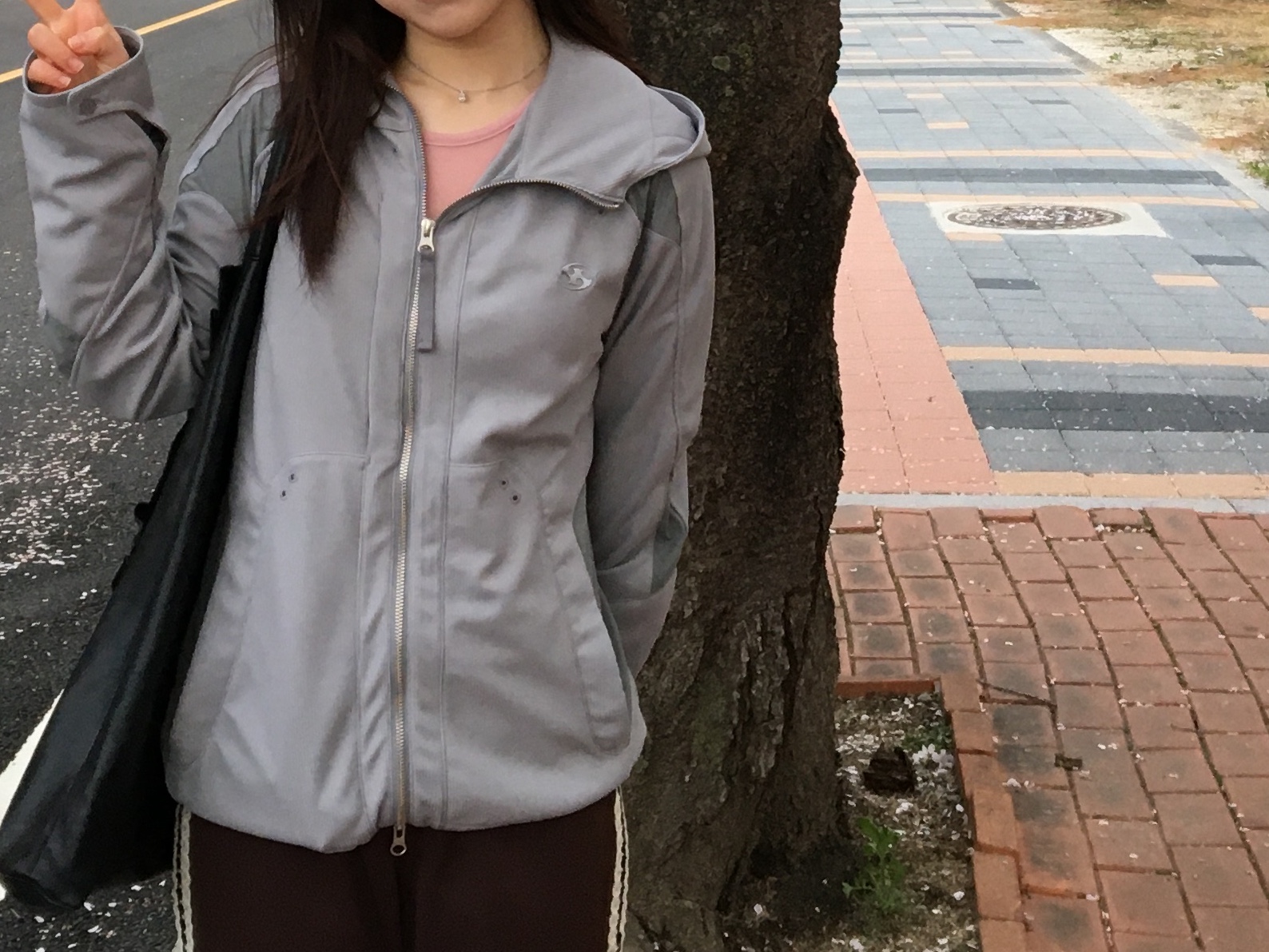 Sansan Gear Dual-Shade Jacket Grey_26SS, (W) Nike Air Superfly Metallic Silver and Pale Ivory 착용 스타일 - 1