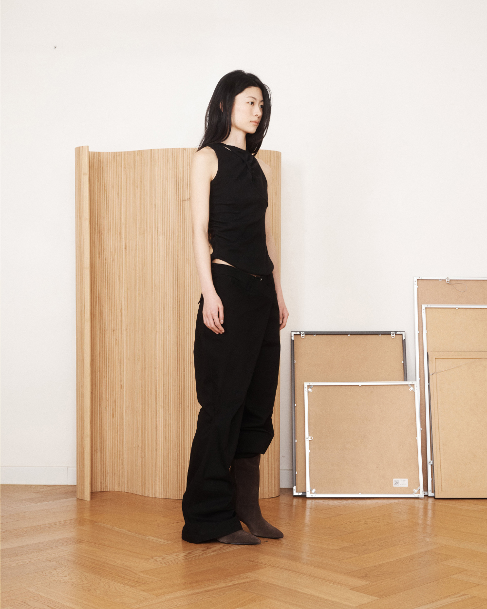 미와이후 레이어드 셔링 슬리브리스 블랙(Miyhoo Layered Shirring Sleeveless Black) - 4