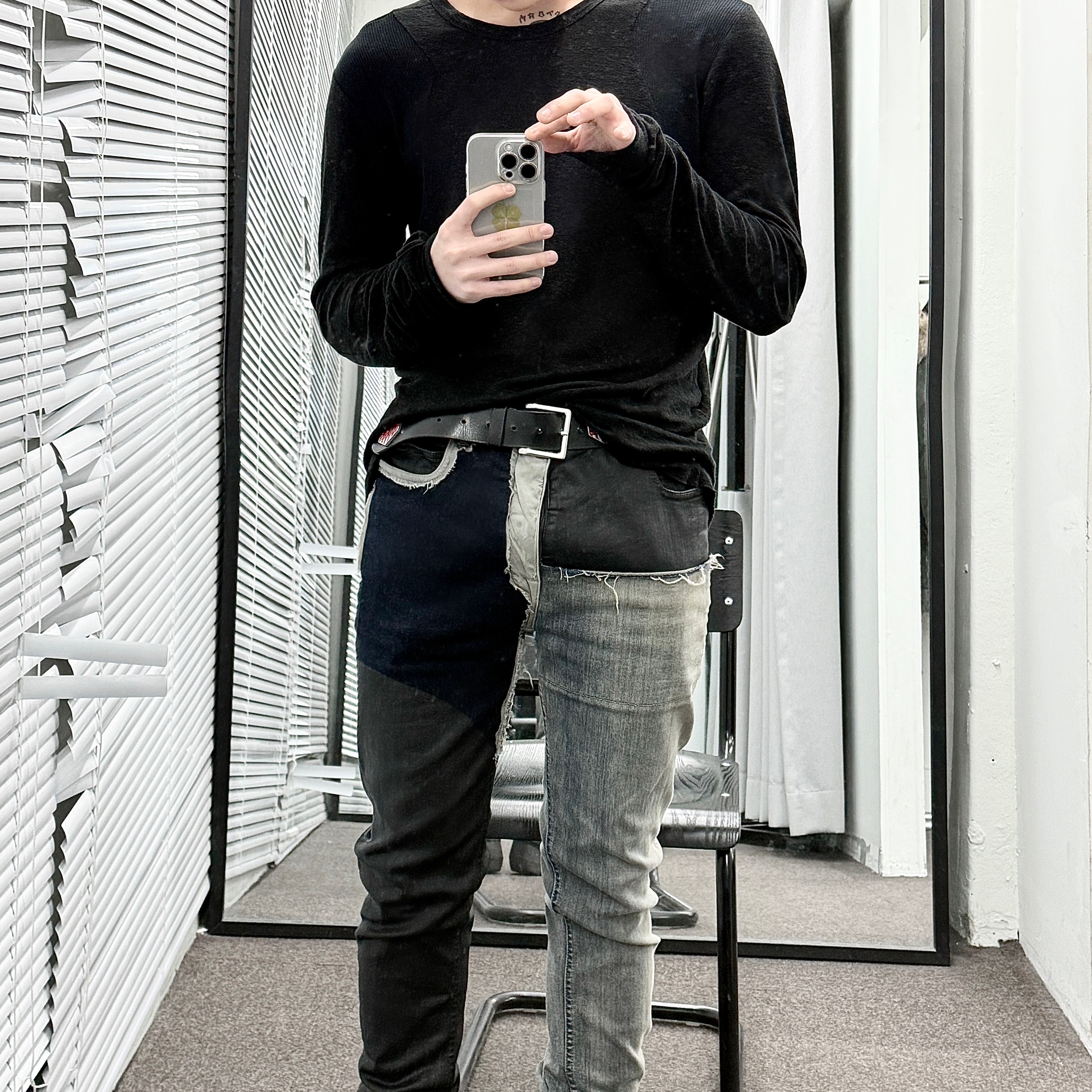 Rick Owens Porterville Bolan Bootcut in Sky Stretch Denim 착용 스타일 - 1