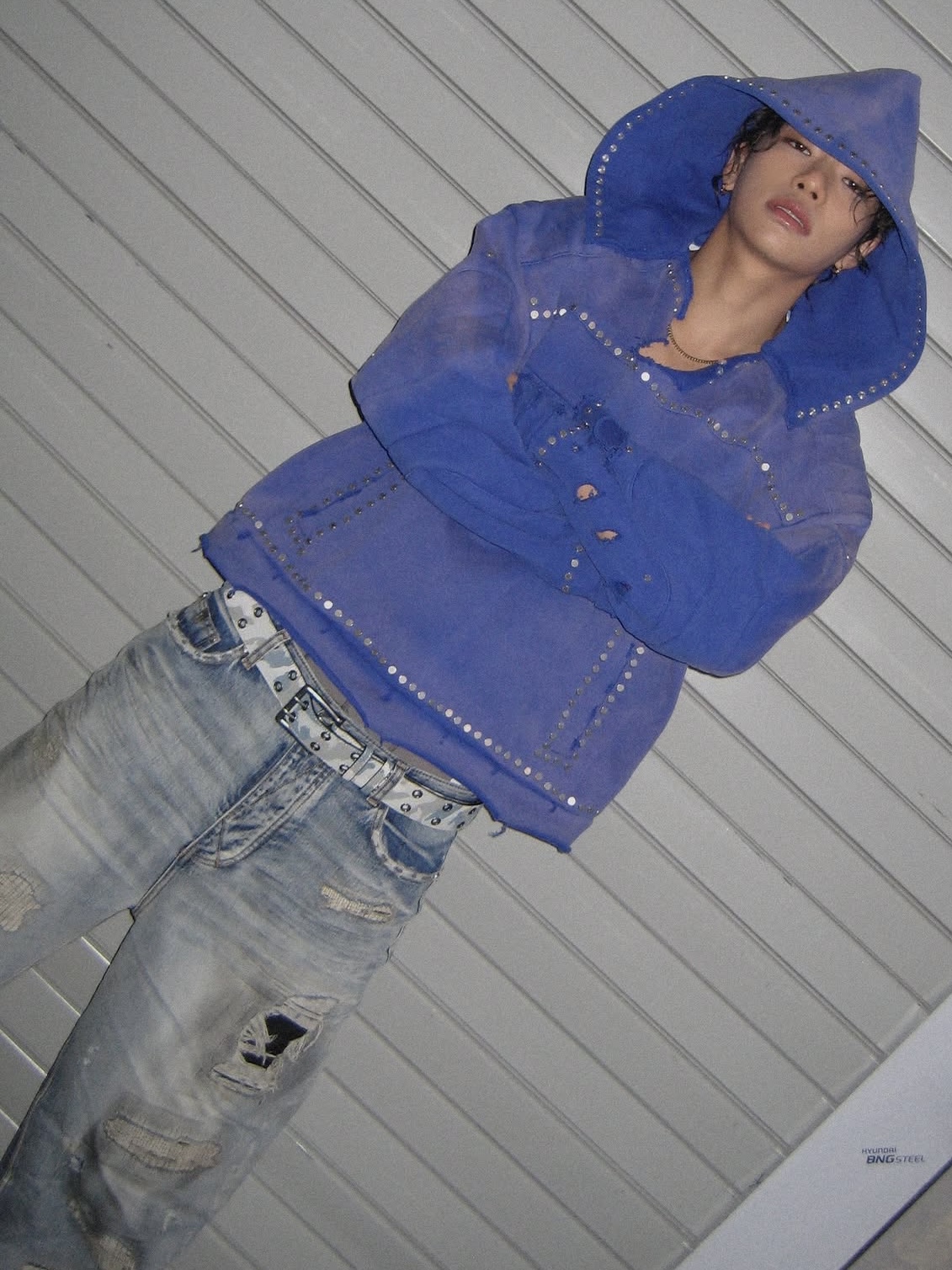 PACOSPLY Sick Boy Denim Pants Blue 착용 스타일