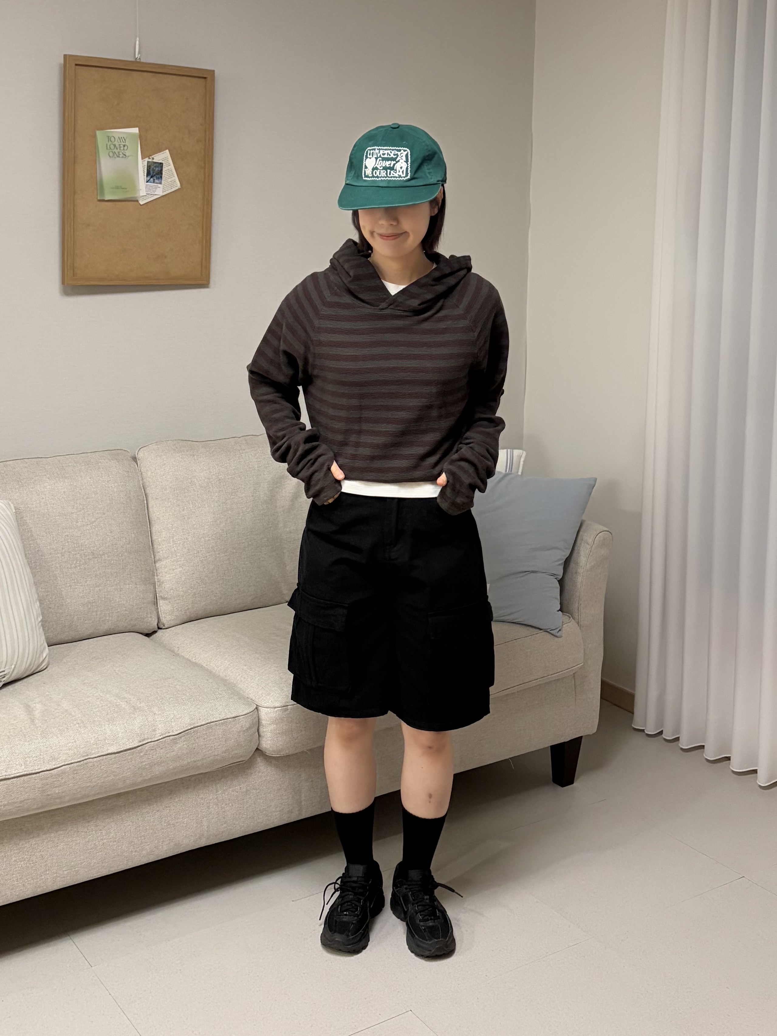 Matin Kim Matin Dusty Classic Logo Ball Cap Green, Polyteru Bermuda Cargo Pants Black 착용 스타일 - 1