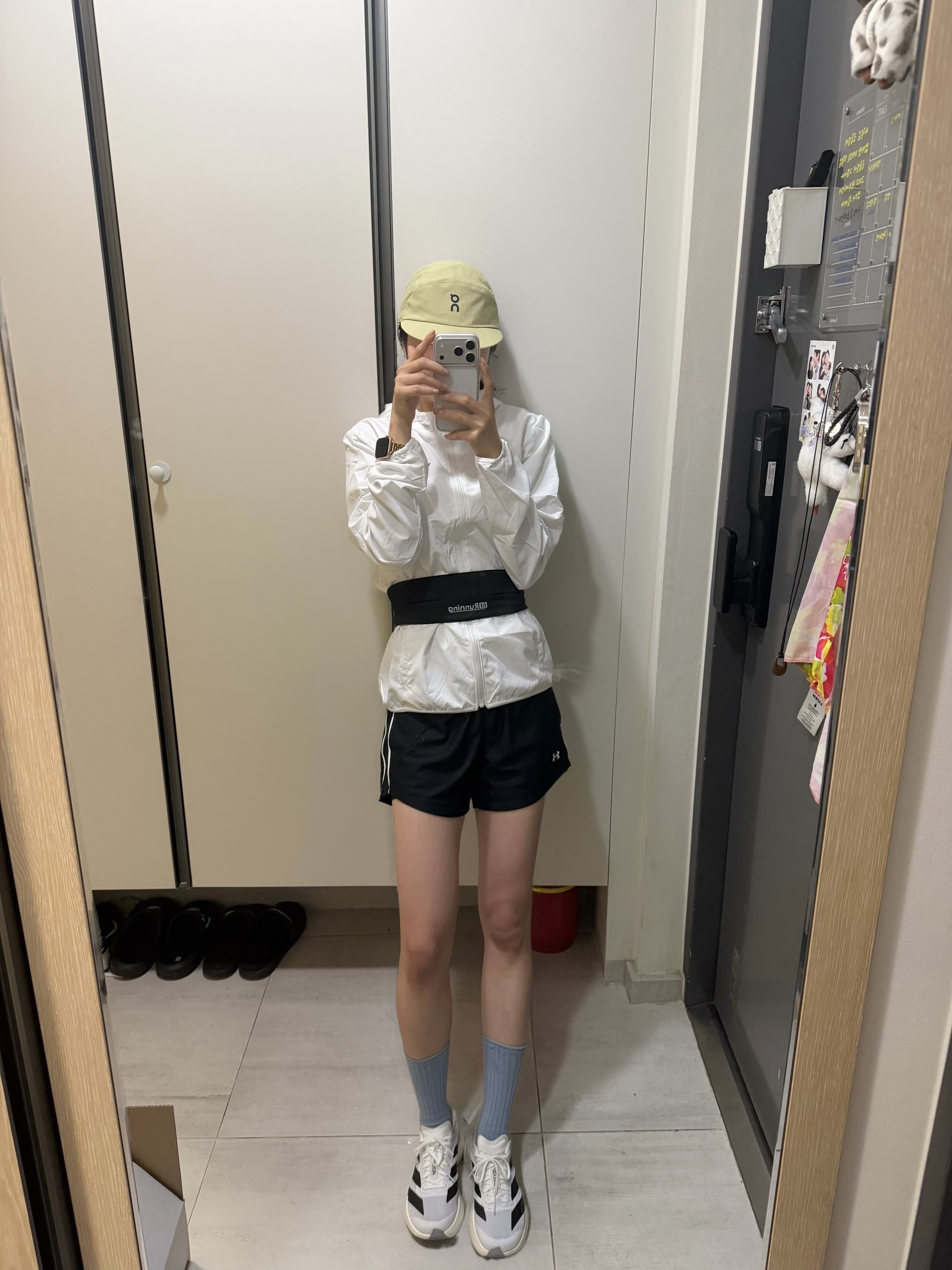 DECATHLON Women's Running Wind Jacket Run 100 Ultra White, (W) Adidas Adizero EVO SL Cloud White Core Black 착용 스타일