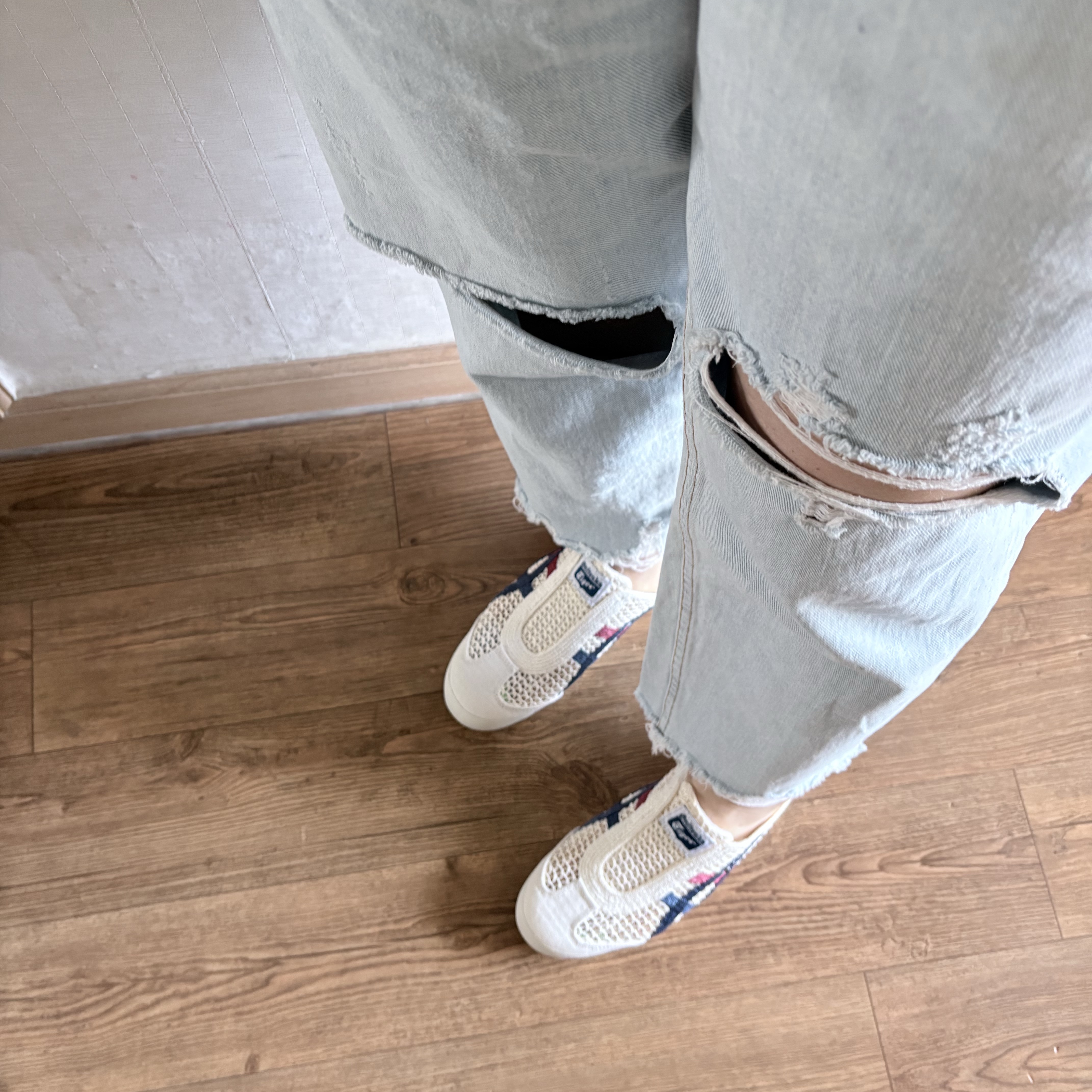 Onitsuka Tiger Mexico 66 Sabot Cream Mako Blue 착용 스타일 - 2