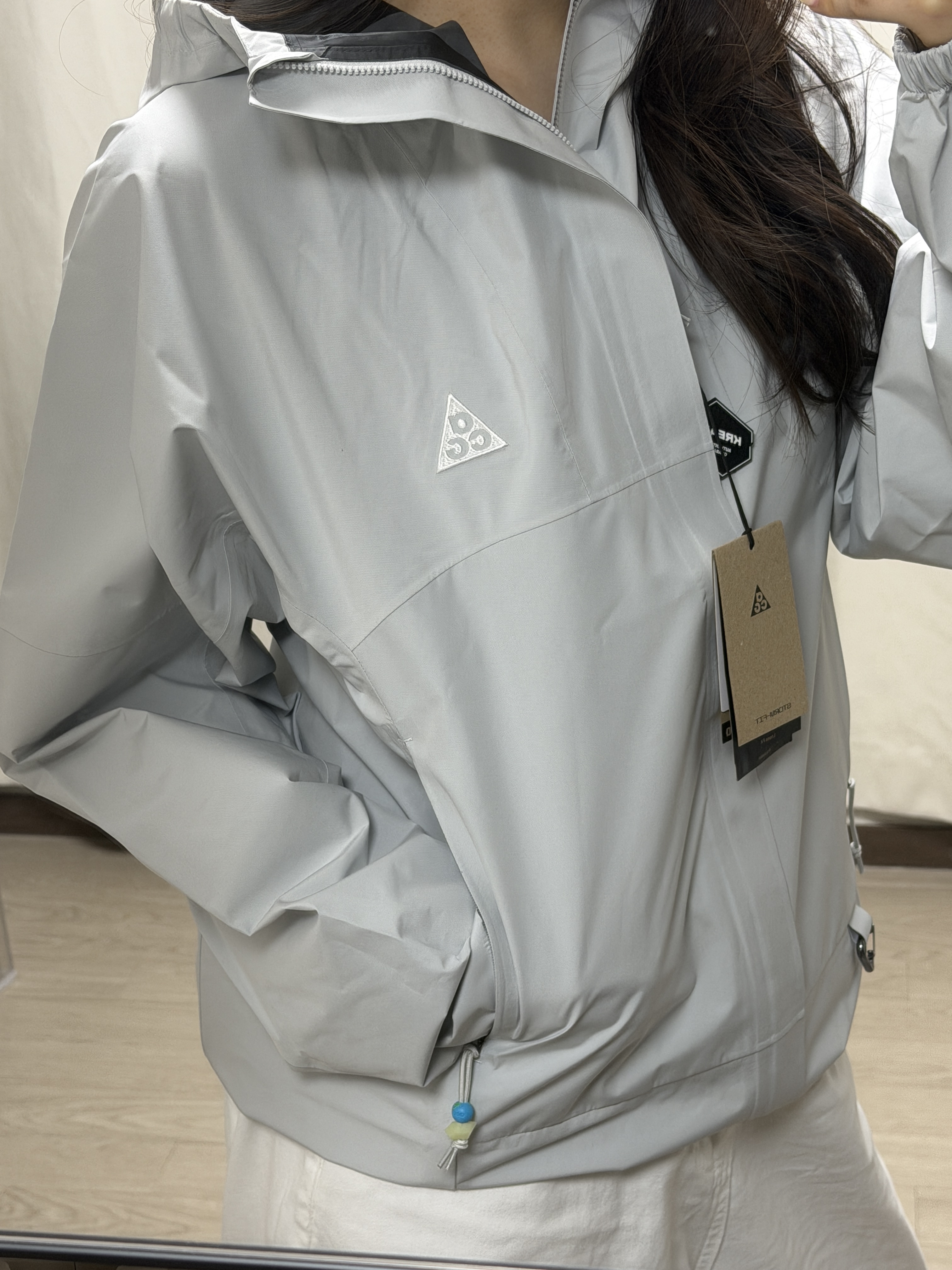 Nike ACG Storm-Fit ADV Cascade Rains Full Zip Jacket Photon Dust - Asia 착용 스타일