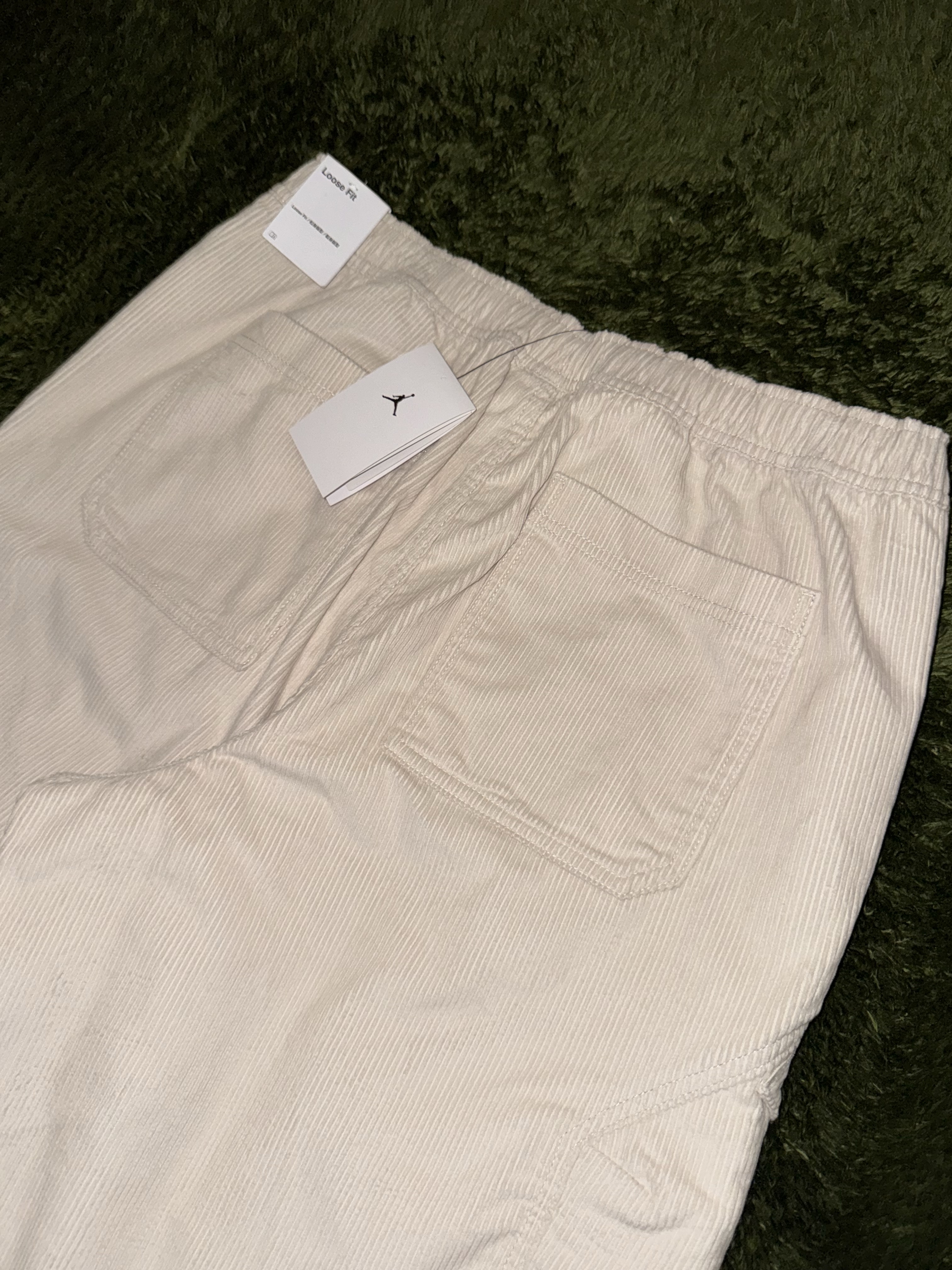 Jordan Flight Chicago Corduroy Pants Light Orewood Brown (HV0526-104) 착용 스타일 - 8