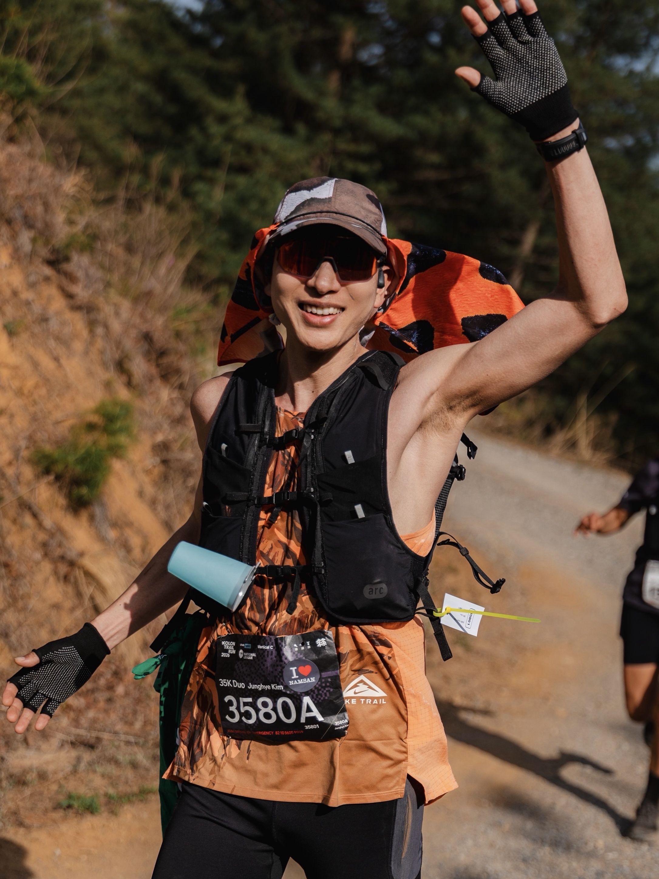 Nike x Drake Nocta Opal SSC Deep Cover Hat Safety Orange, ARC Andante Trail Running Vest 15L Black X33-Grid 착용 스타일