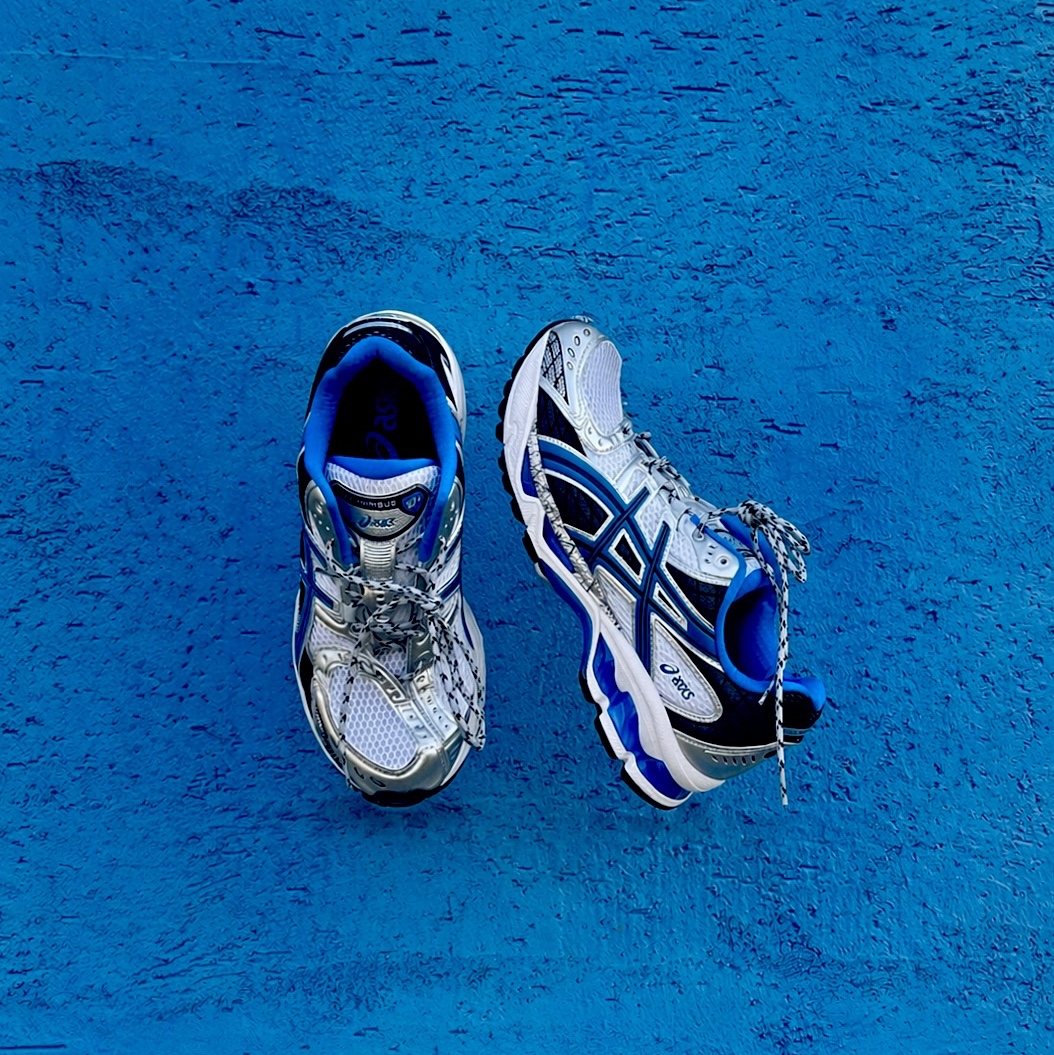 Asics Gel-Nimbus 10.1 White Directoire Blue 착용 스타일 - 2