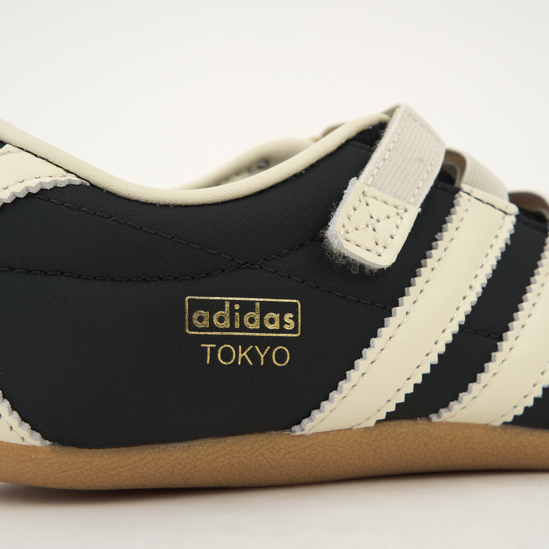 (W) 아디다스 도쿄 MJ 코어 블랙 크림 화이트((W) Adidas Tokyo MJ Core Black Cream White) - 8