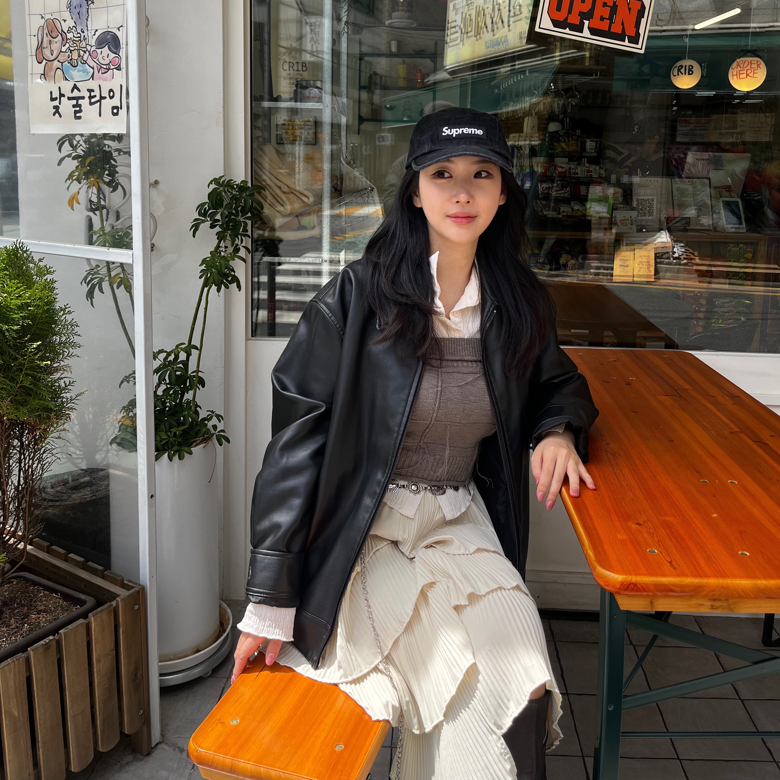 Supreme Washed Chino Twill Camp Cap Black - 25SS 착용 스타일 - 2
