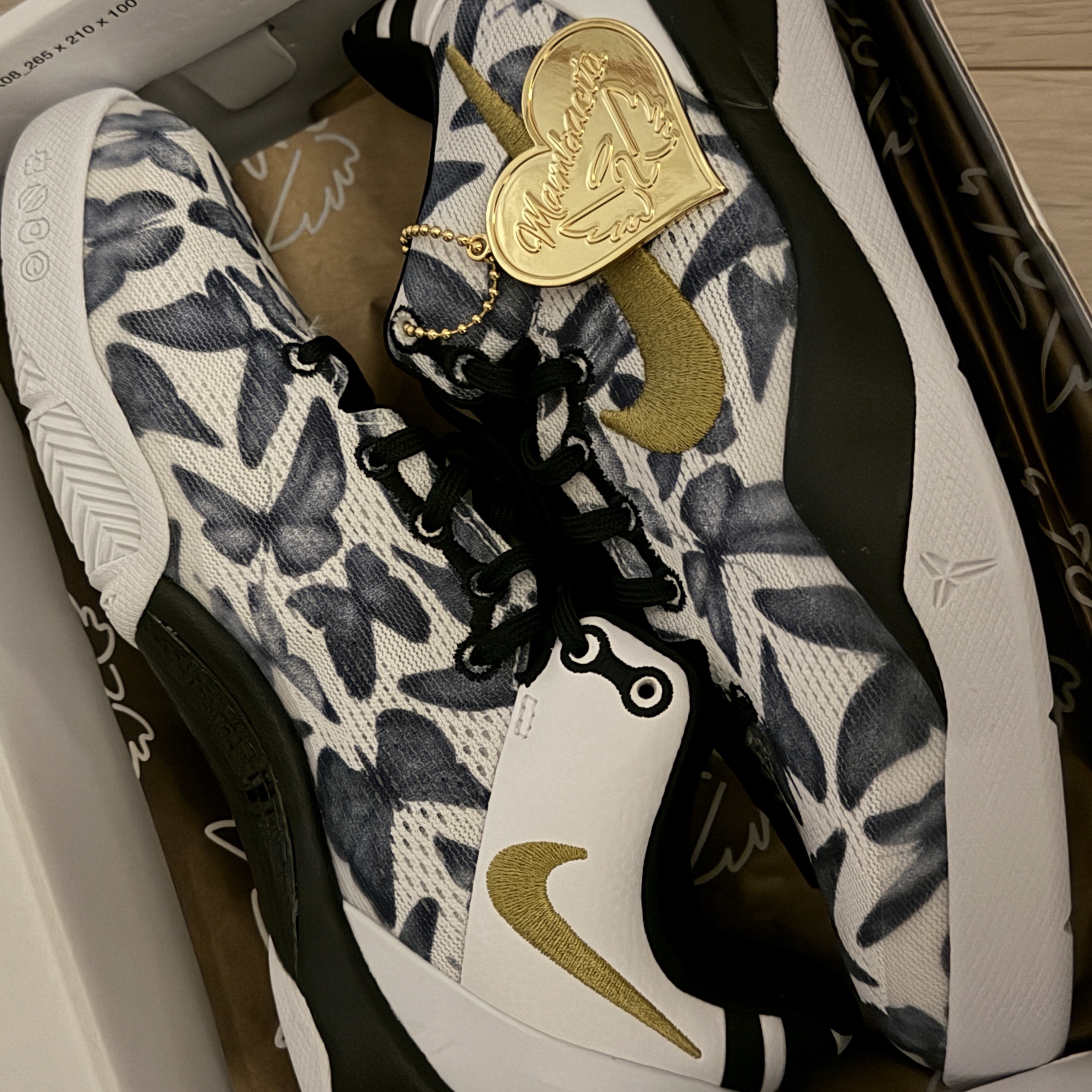 (GS) Nike Kobe 8 Protro Mambacita 착용 스타일