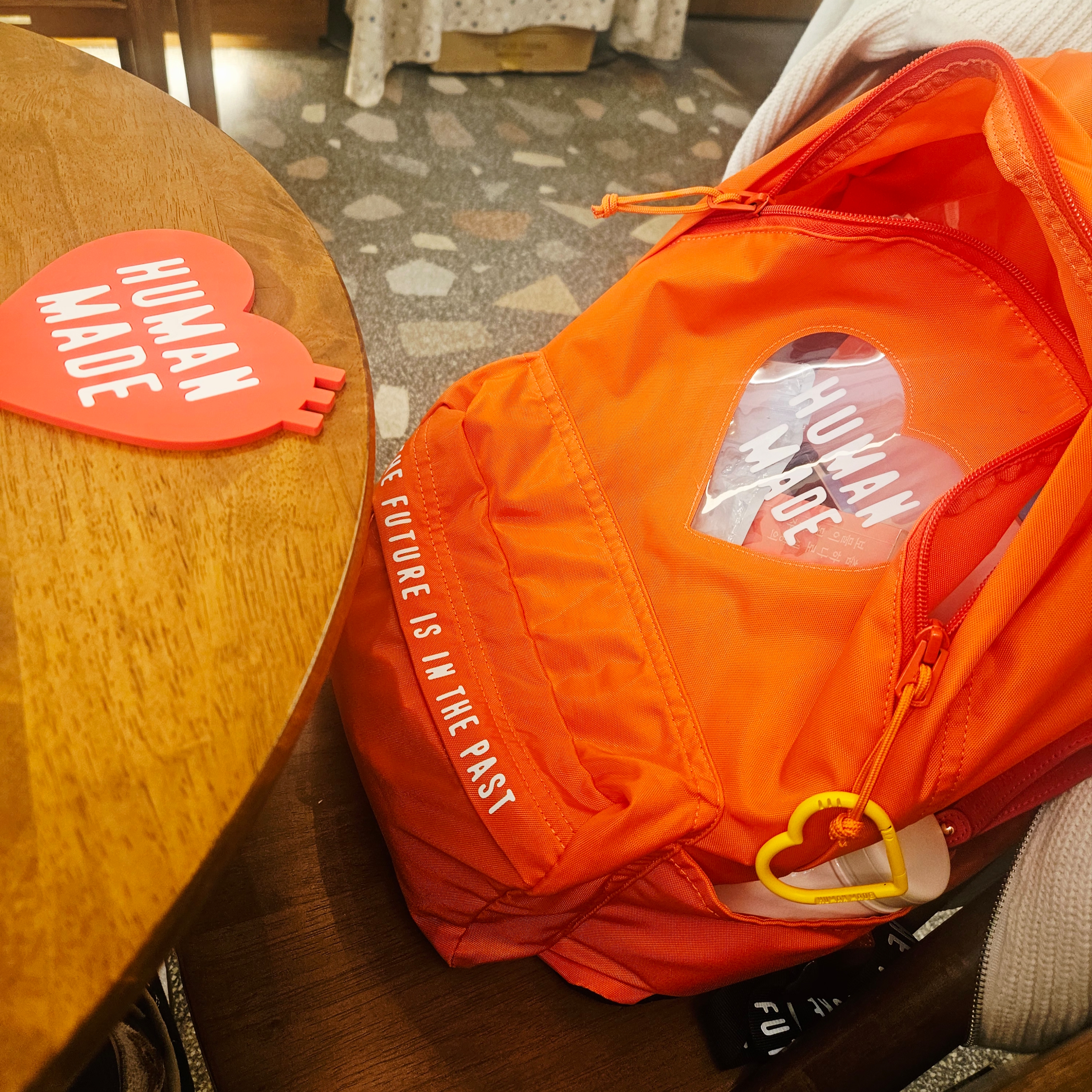 Human Made Heart Rubber Coaster Red, Human Made Backpack Orange 착용 스타일 - 4