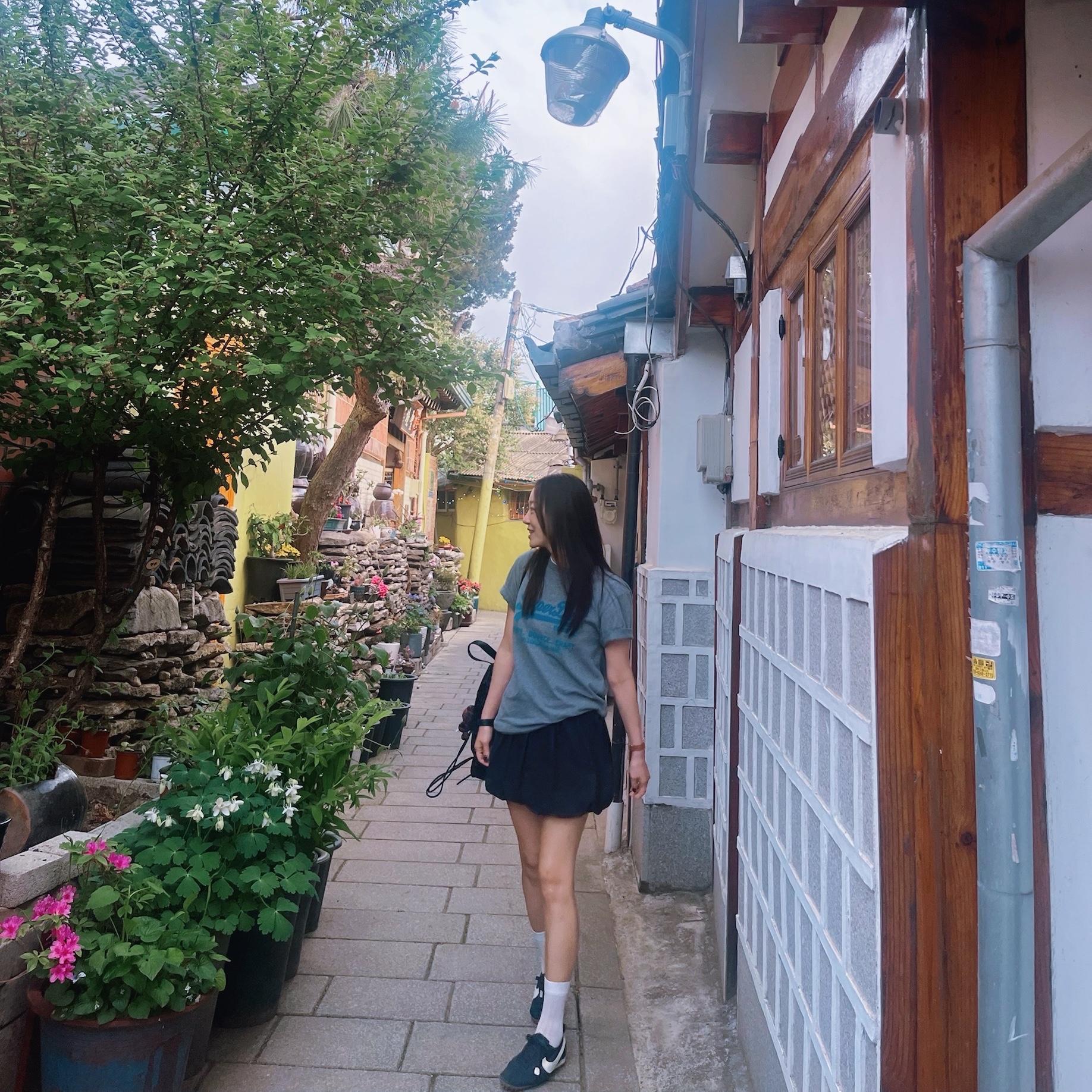 Nike x Jacquemus Moon Shoe SP Off Noir Cashmere 착용 스타일