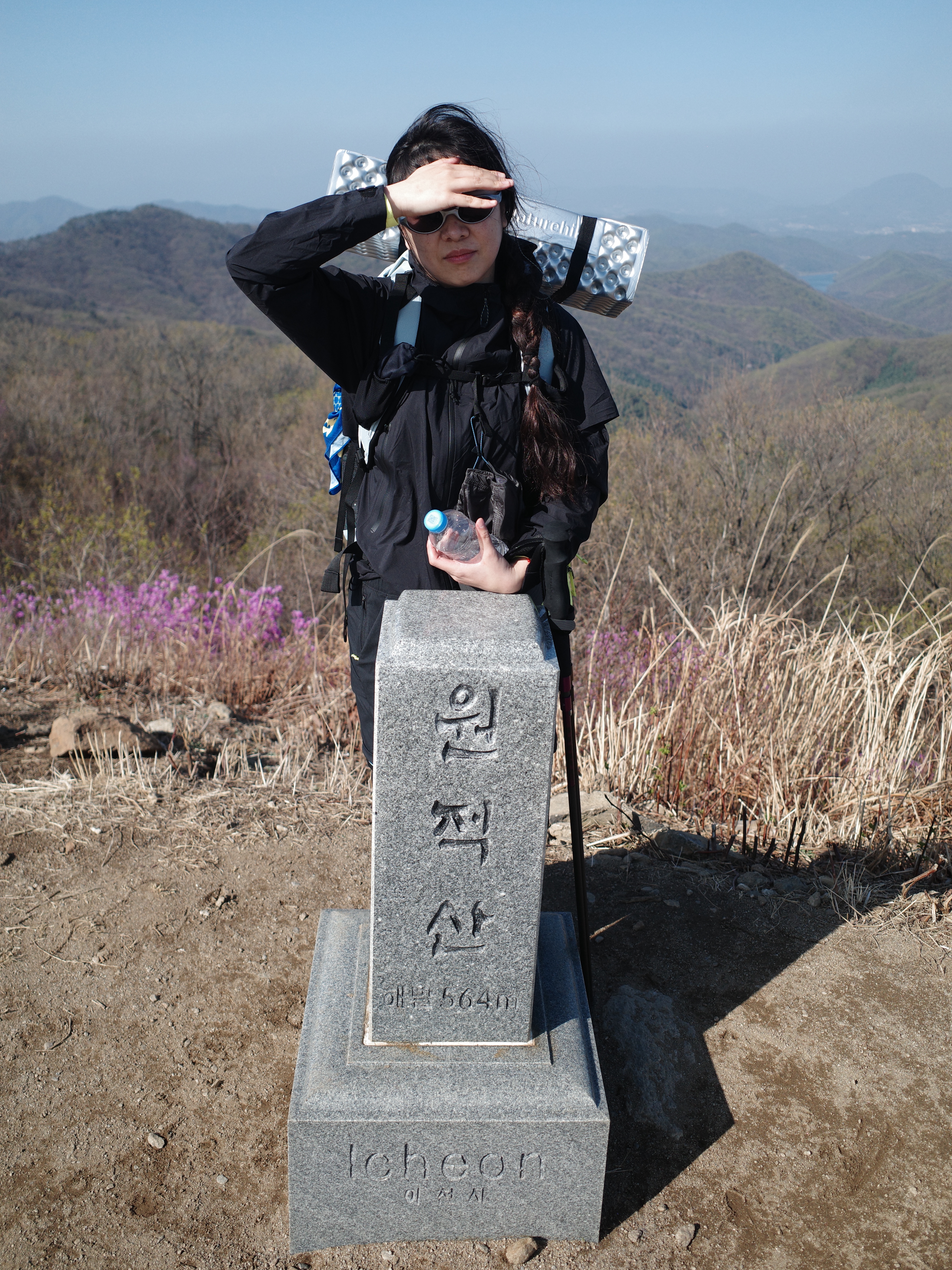 SIERRA DESIGNS W GRAND MOTHERSHIP Lightweight Windshell Jacket Black 착용 스타일