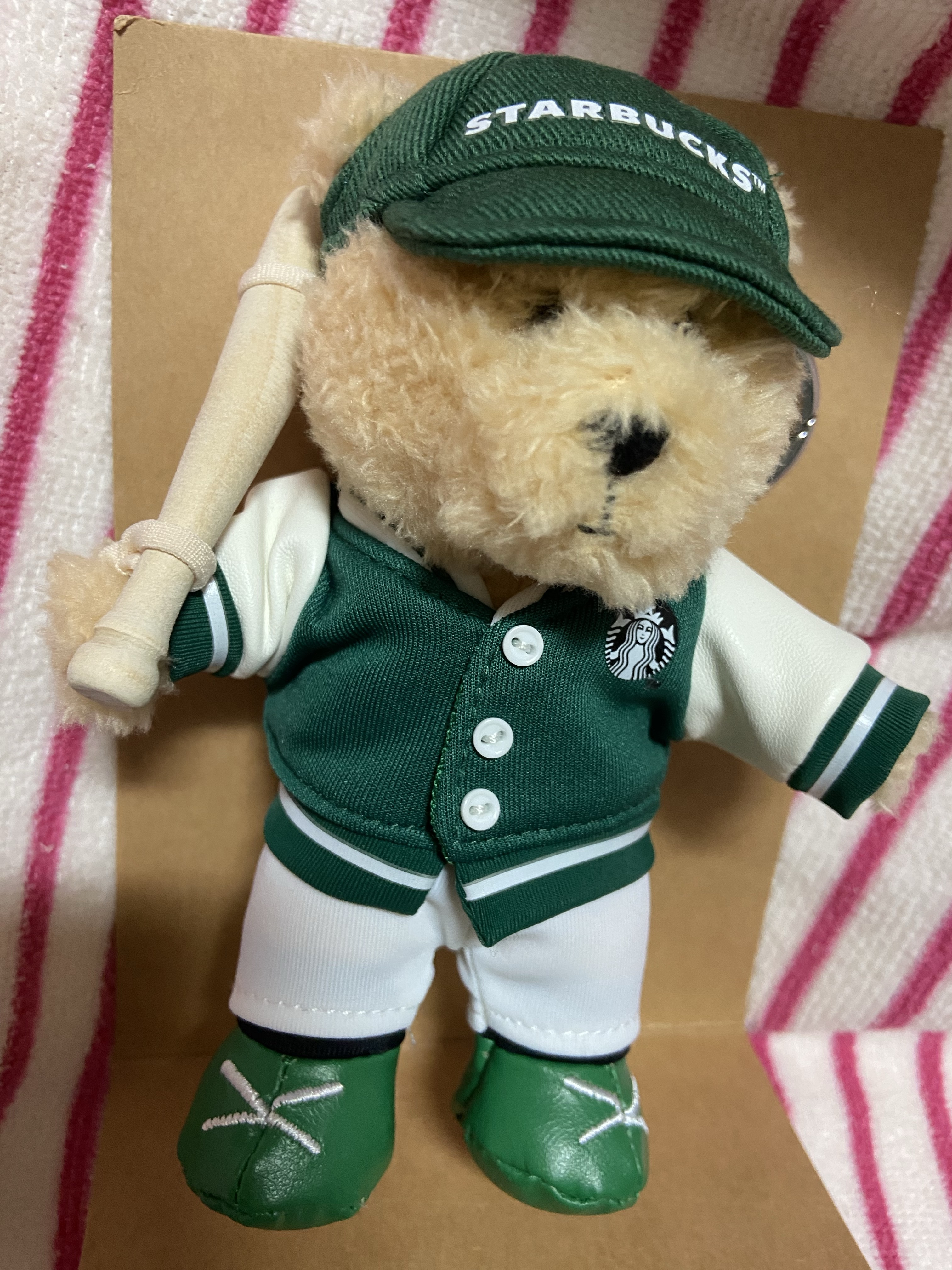 Starbucks Baseball Bearista Keychain Batter 착용 스타일