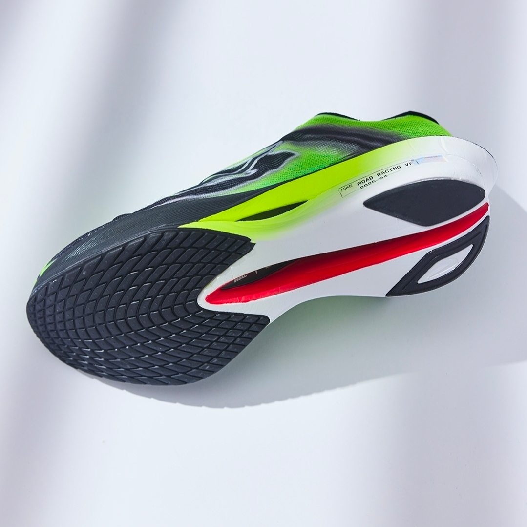 Nike ZoomX Vaporfly Next% 4 Ekiden Pack Multicolor Black 착용 스타일
