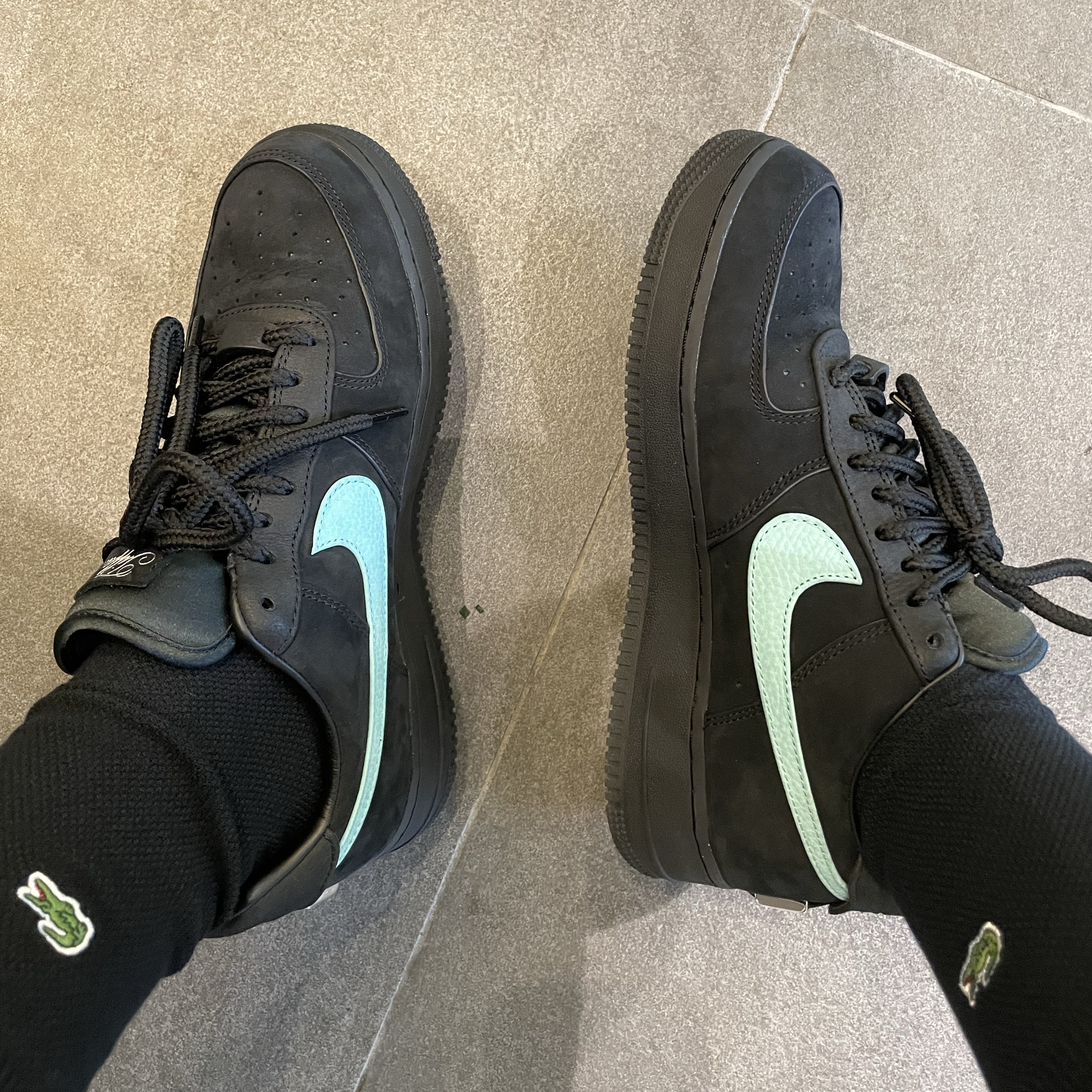 Nike x Tiffany & Co. Air Force 1 Low SP 1837 착용 스타일