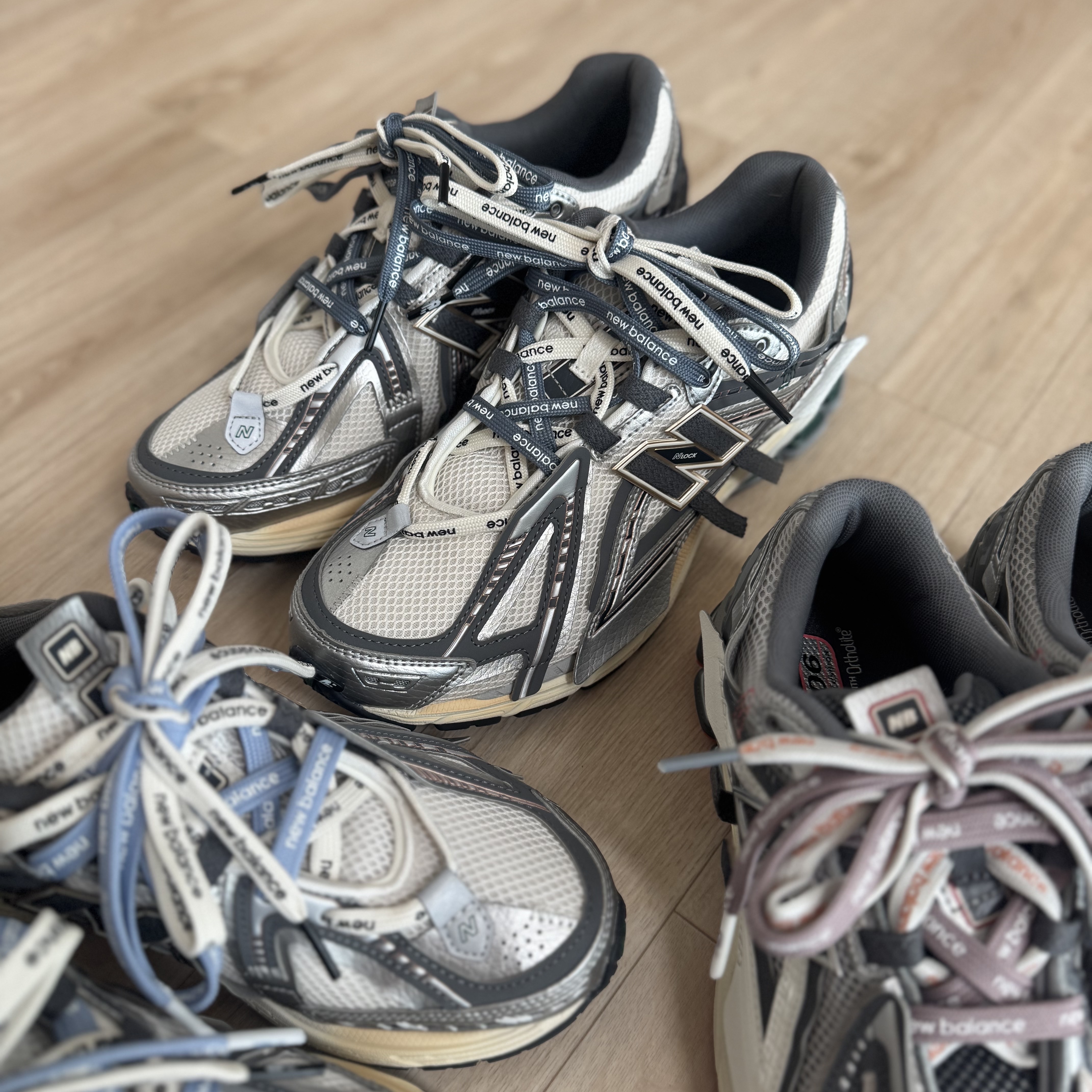 New Balance 1906A Silver Metallic Castlerock, New Balance 1906A Slate Grey Raincloud 착용 스타일 - 2